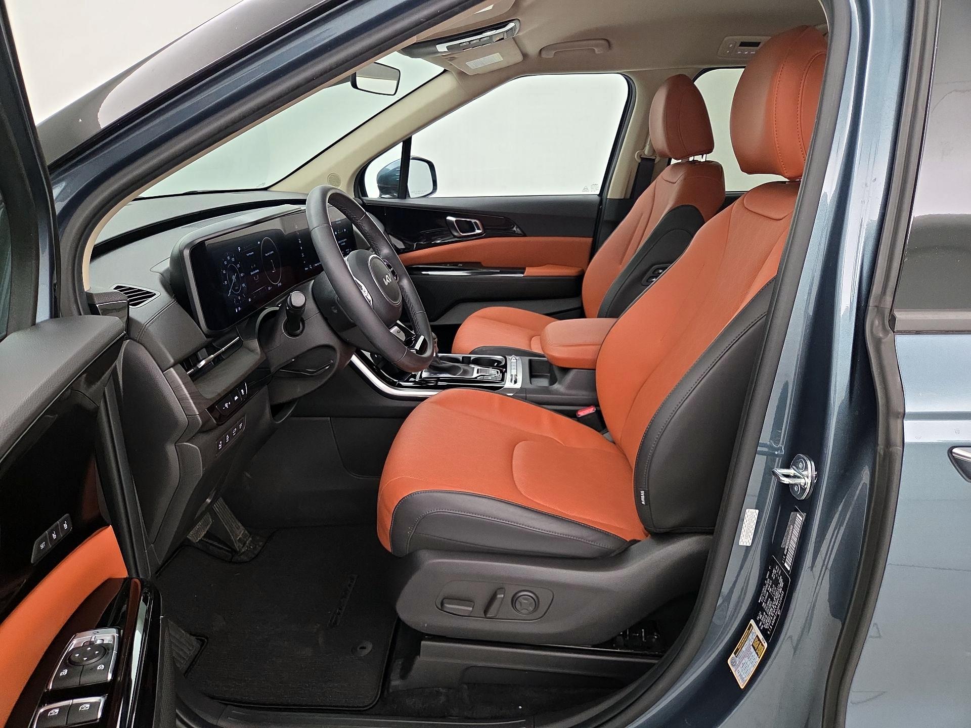 Thumbnail: 2024 Kia Carnival - 11
