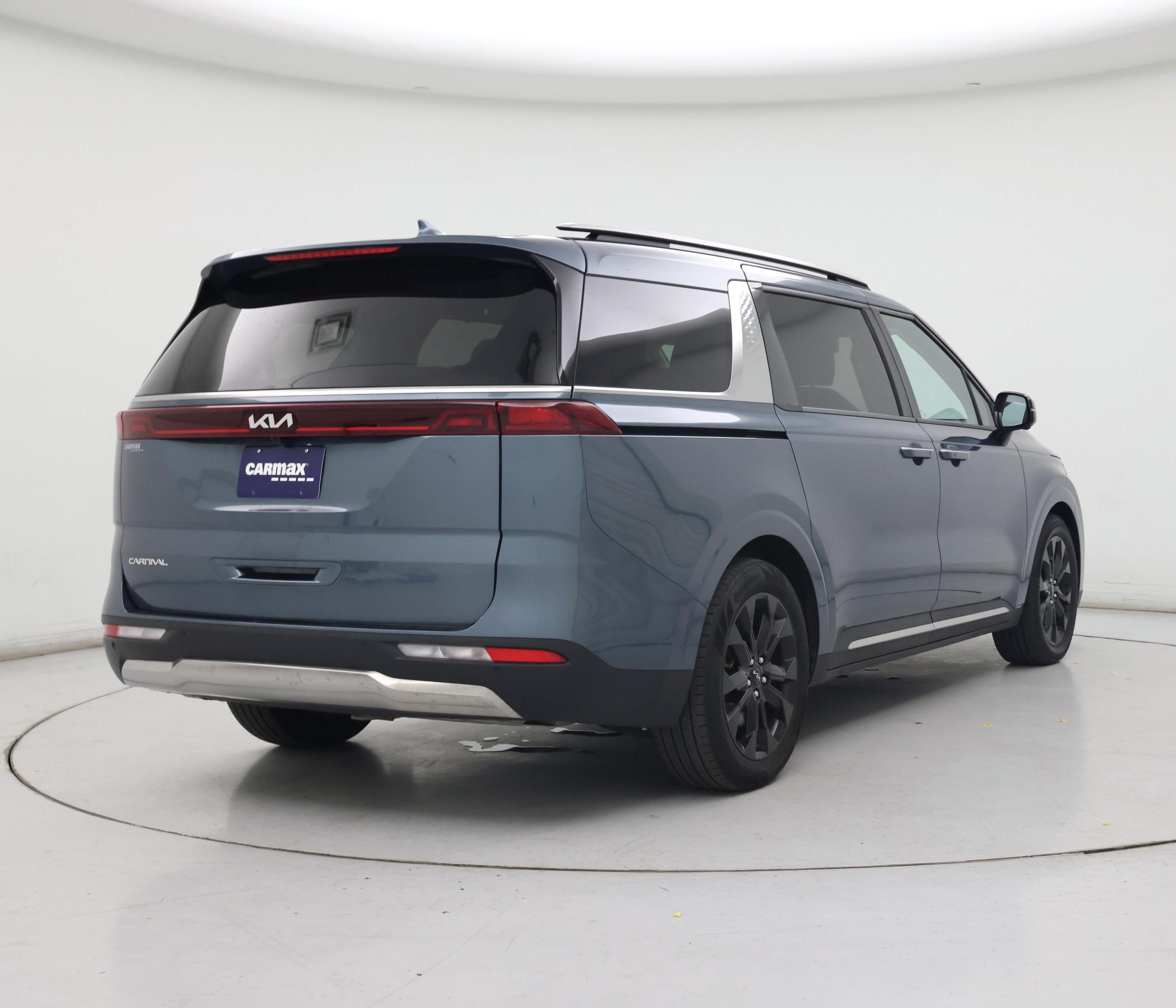 Thumbnail: 2024 Kia Carnival - 8
