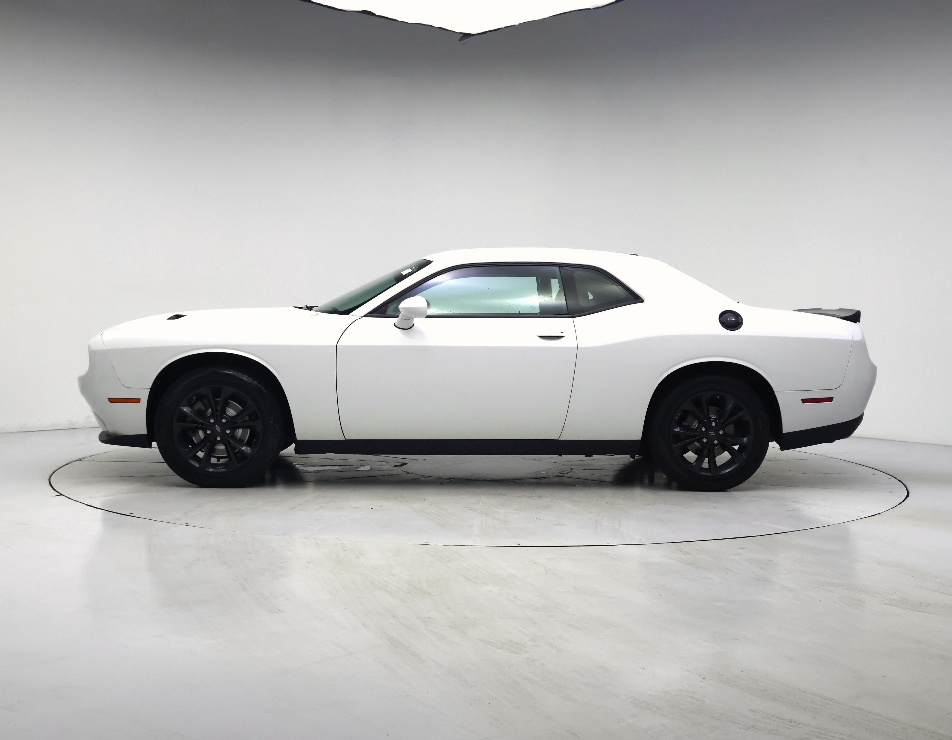 Thumbnail: 2022 Dodge Challenger - 3