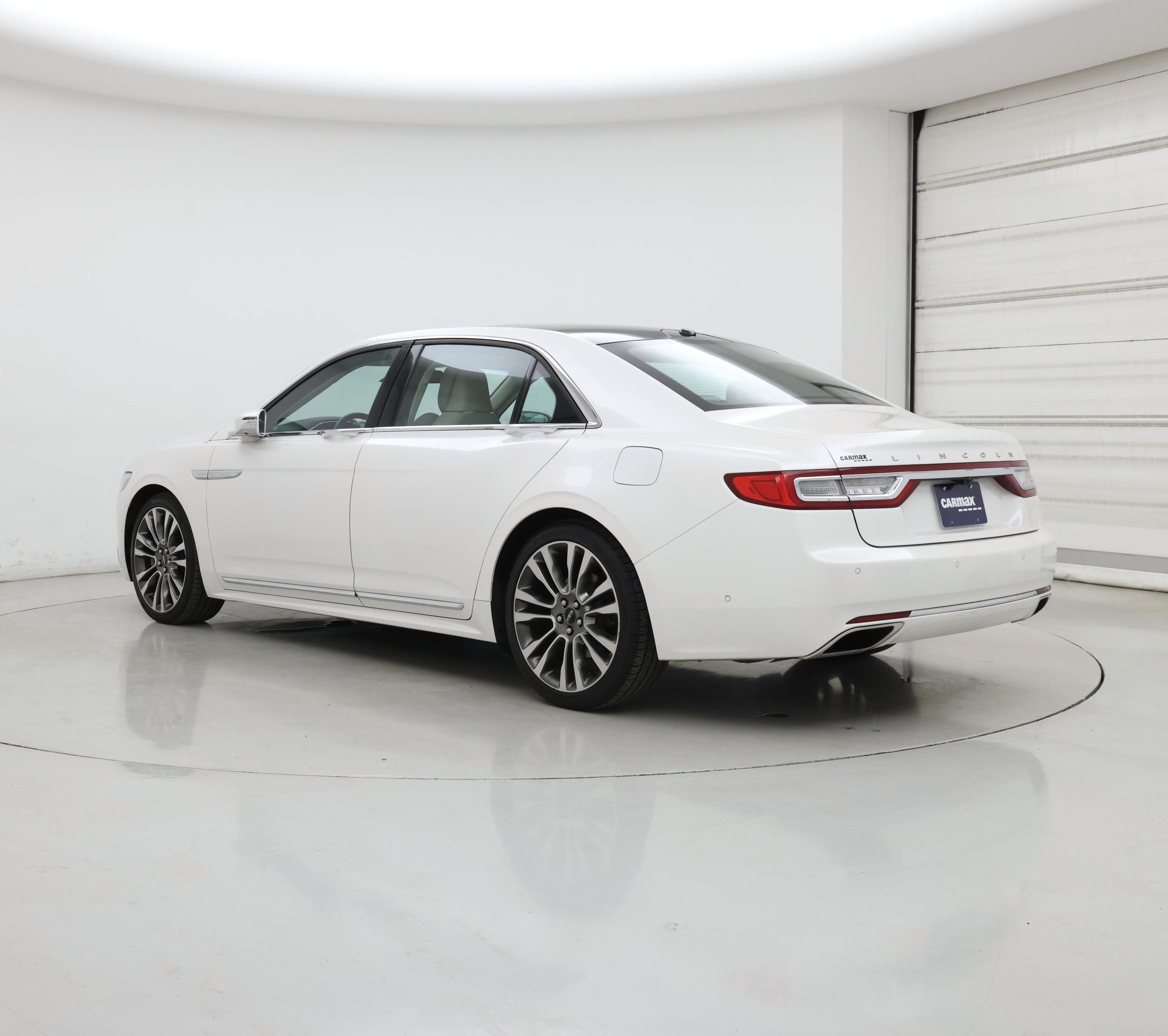 Thumbnail: 2017 Lincoln Continental - 2