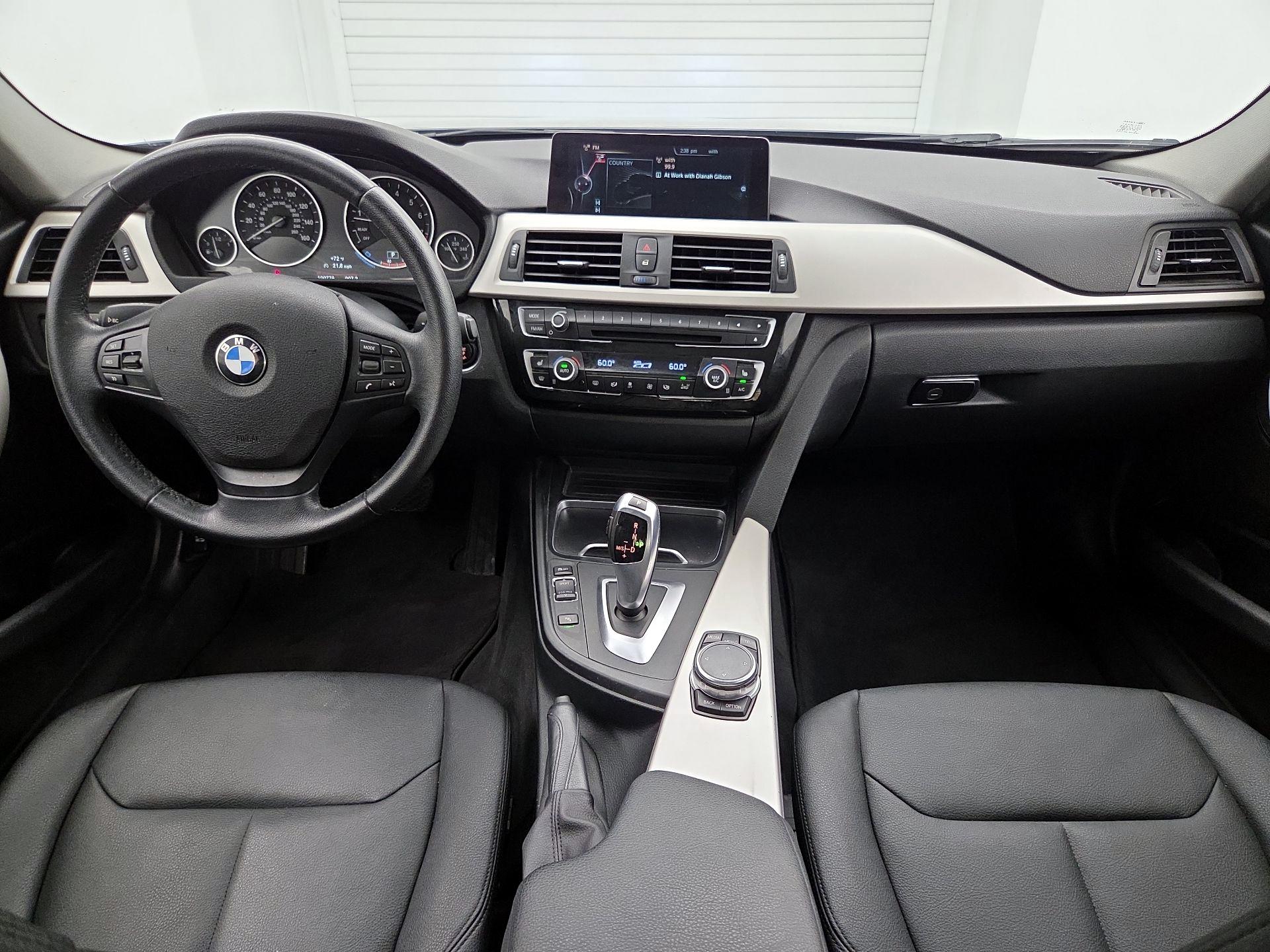 Thumbnail: 2016 BMW 3 Series - 9