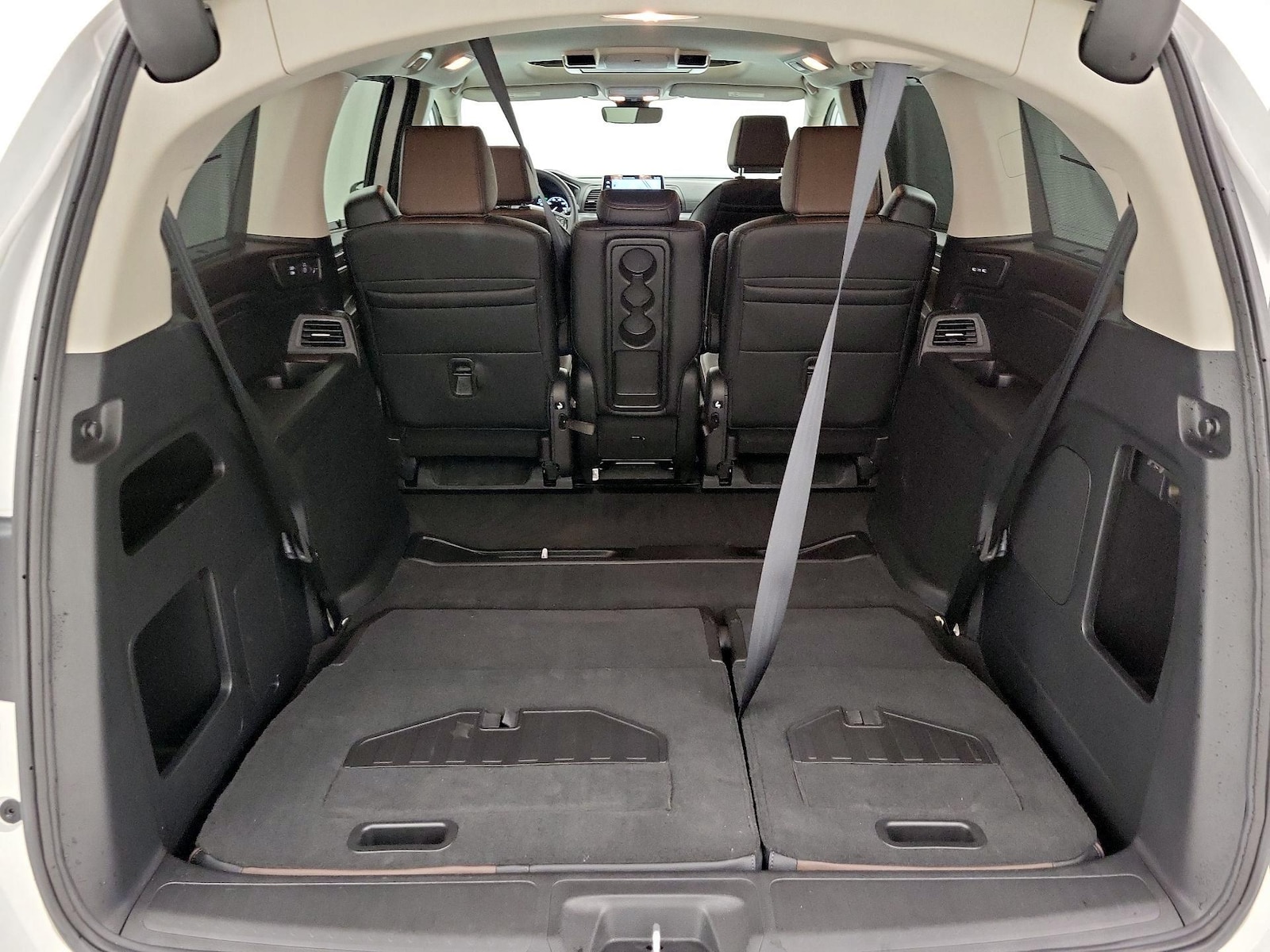 2025 Honda Odyssey Elite - Photo 25