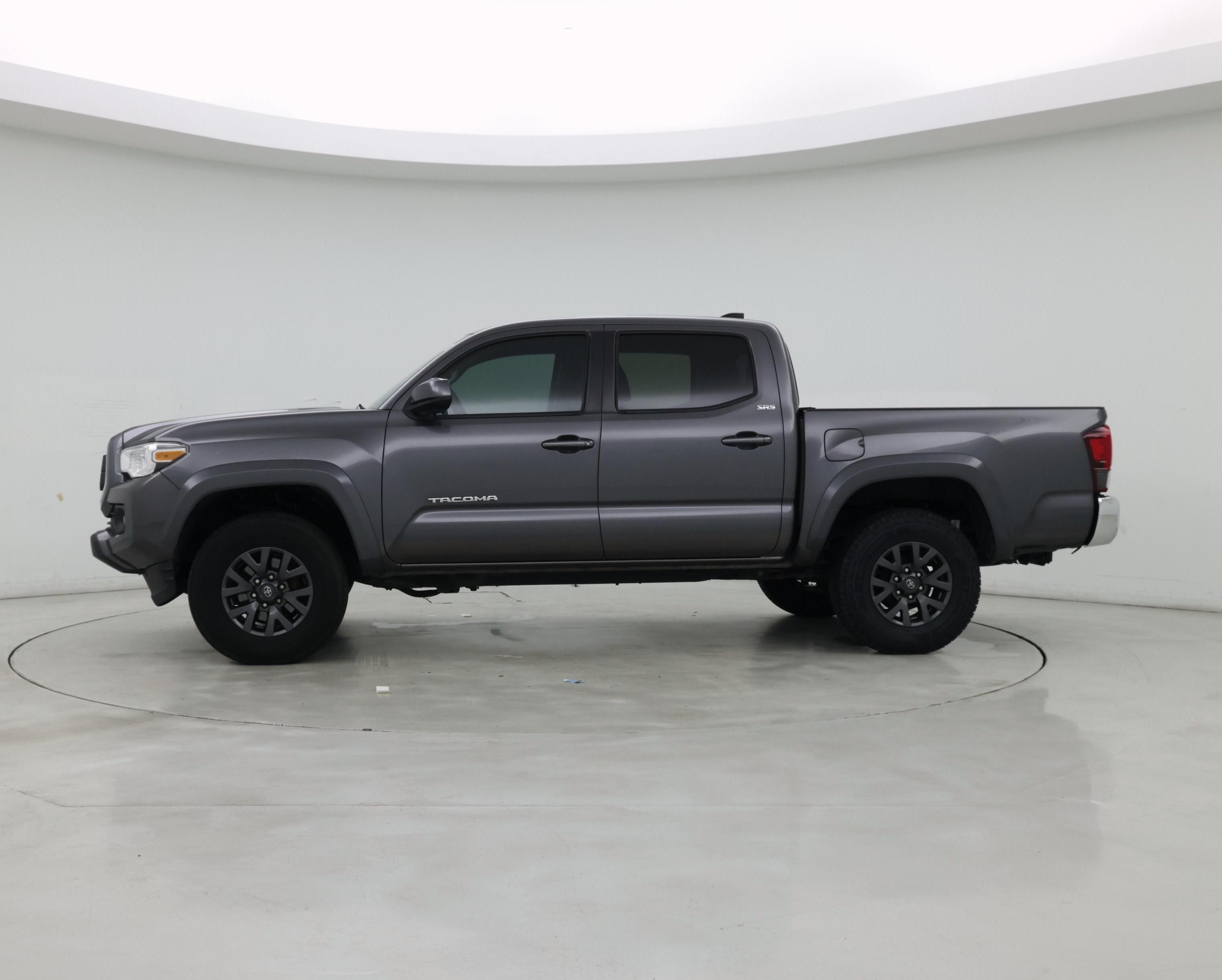 Thumbnail: 2021 Toyota Tacoma - 3