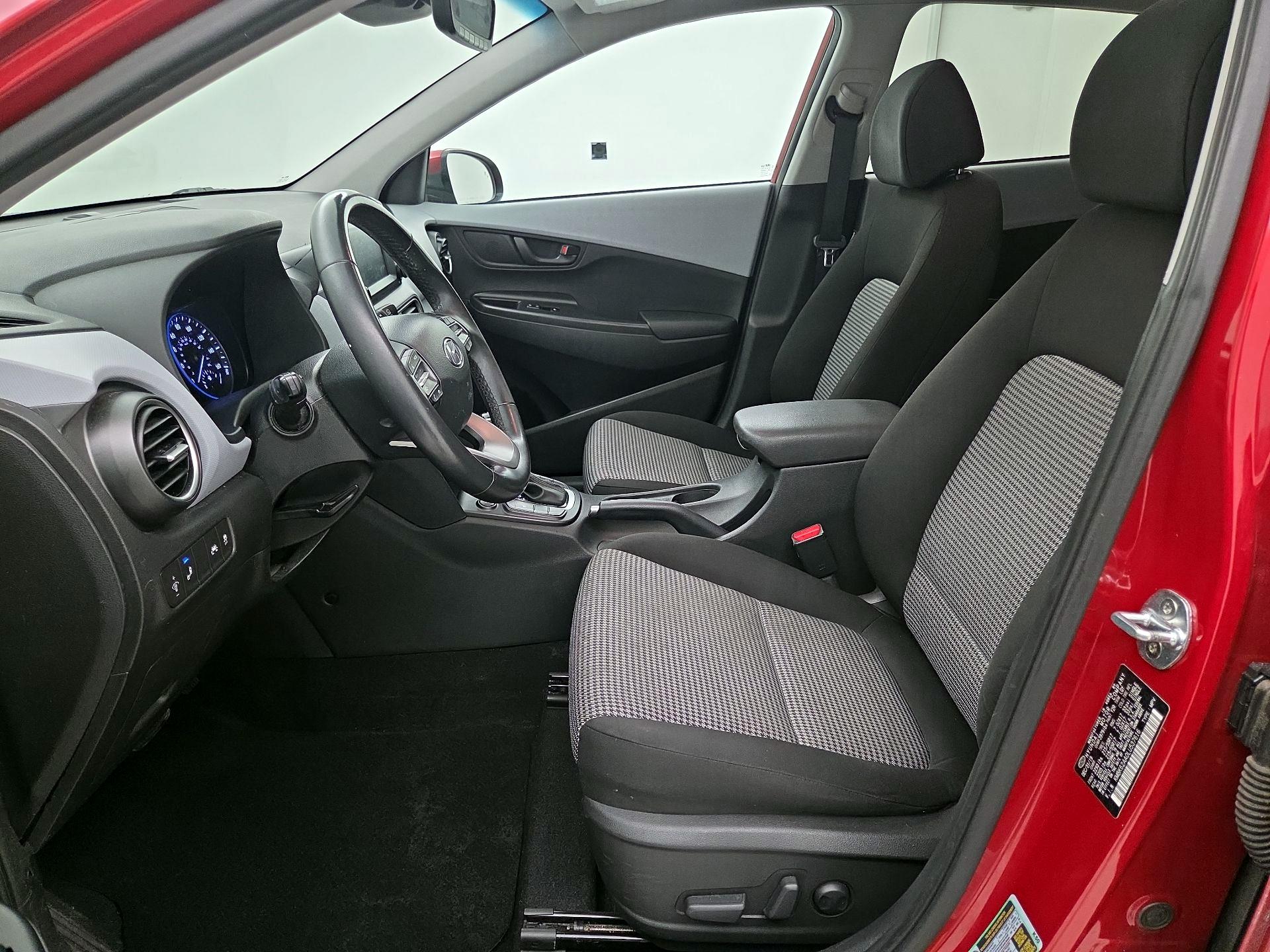 Thumbnail: 2020 Hyundai Kona - 11