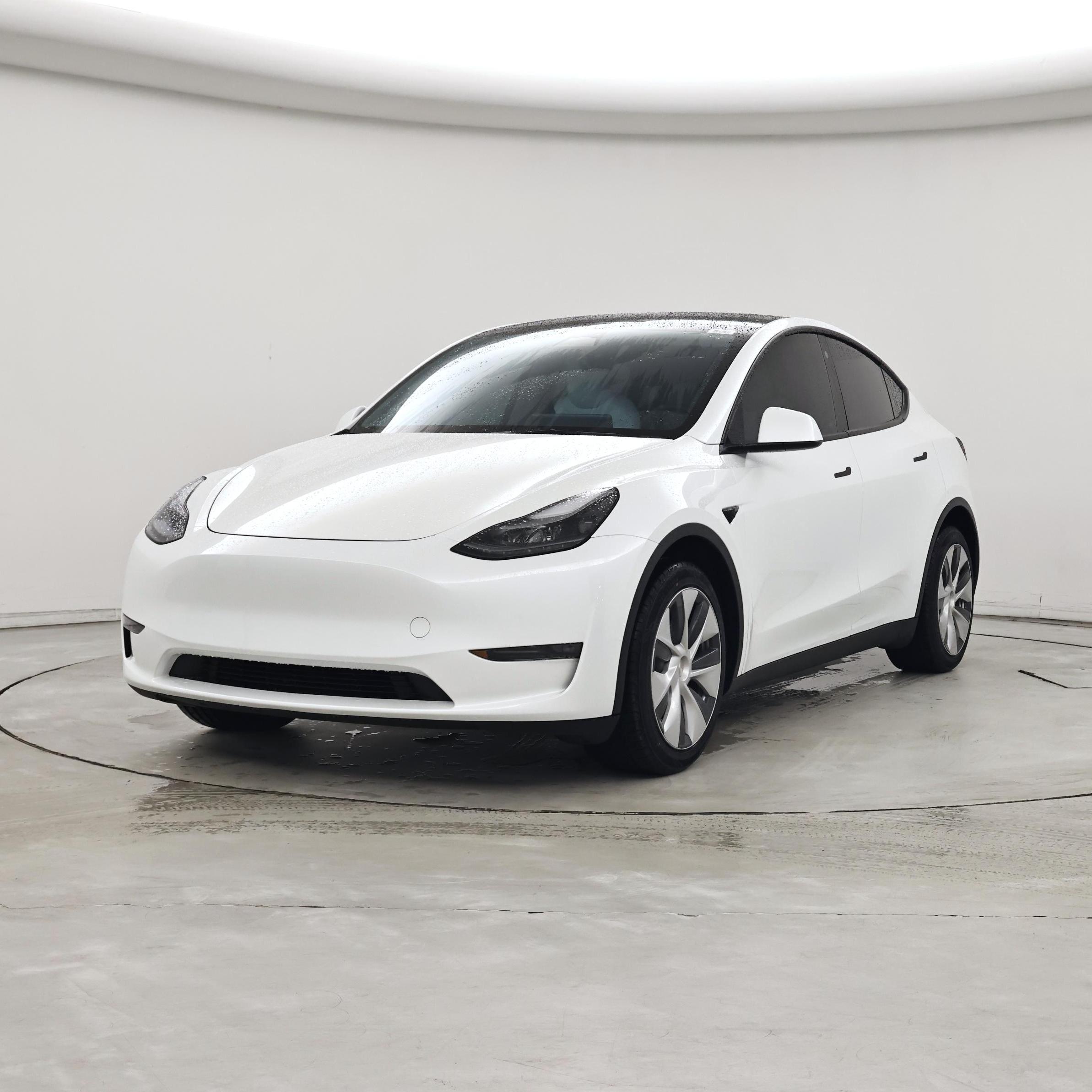Thumbnail: 2023 Tesla Model Y - 4