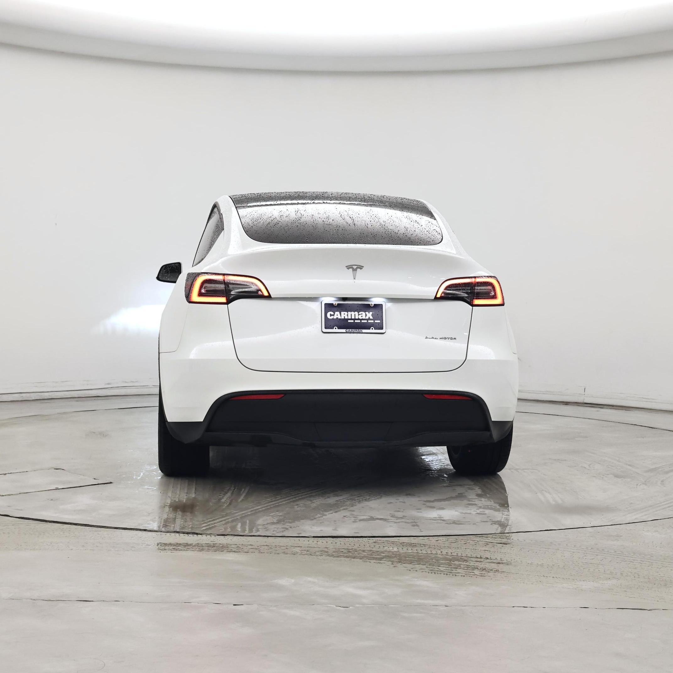 Thumbnail: 2023 Tesla Model Y - 6