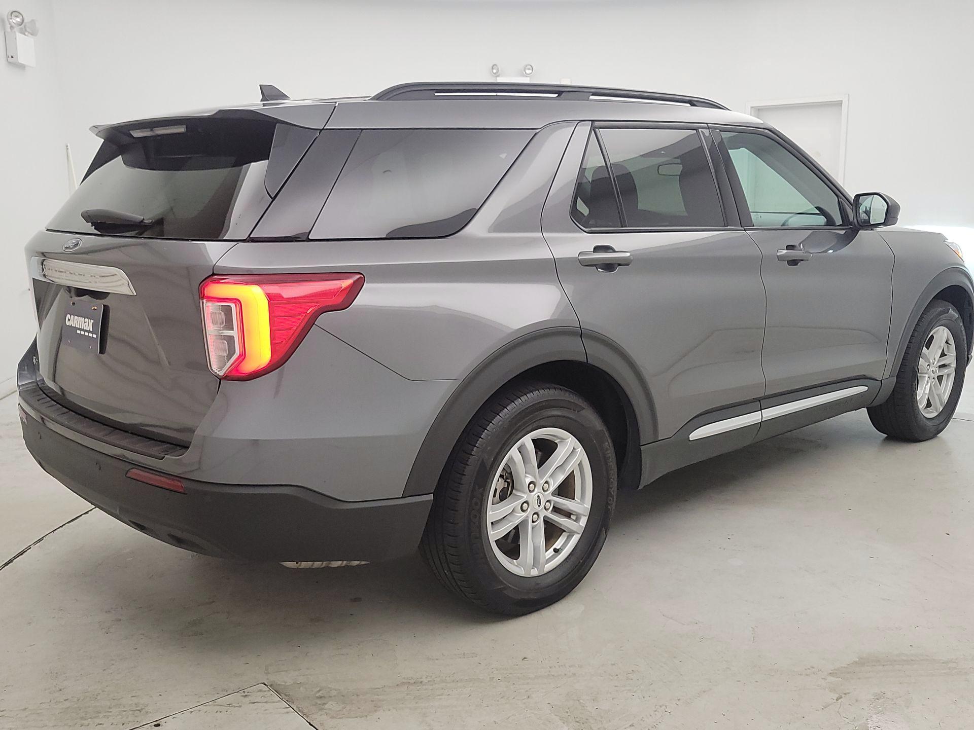 Thumbnail: 2023 Ford Explorer - 4
