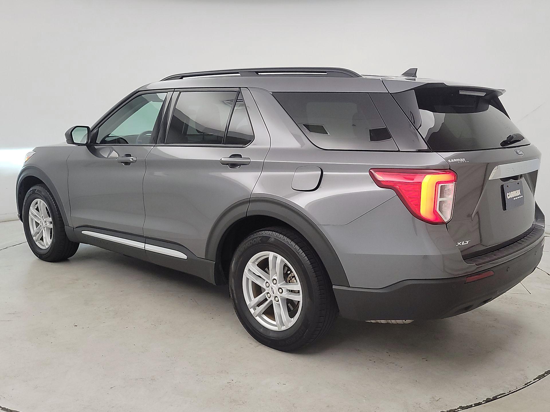 Thumbnail: 2023 Ford Explorer - 6