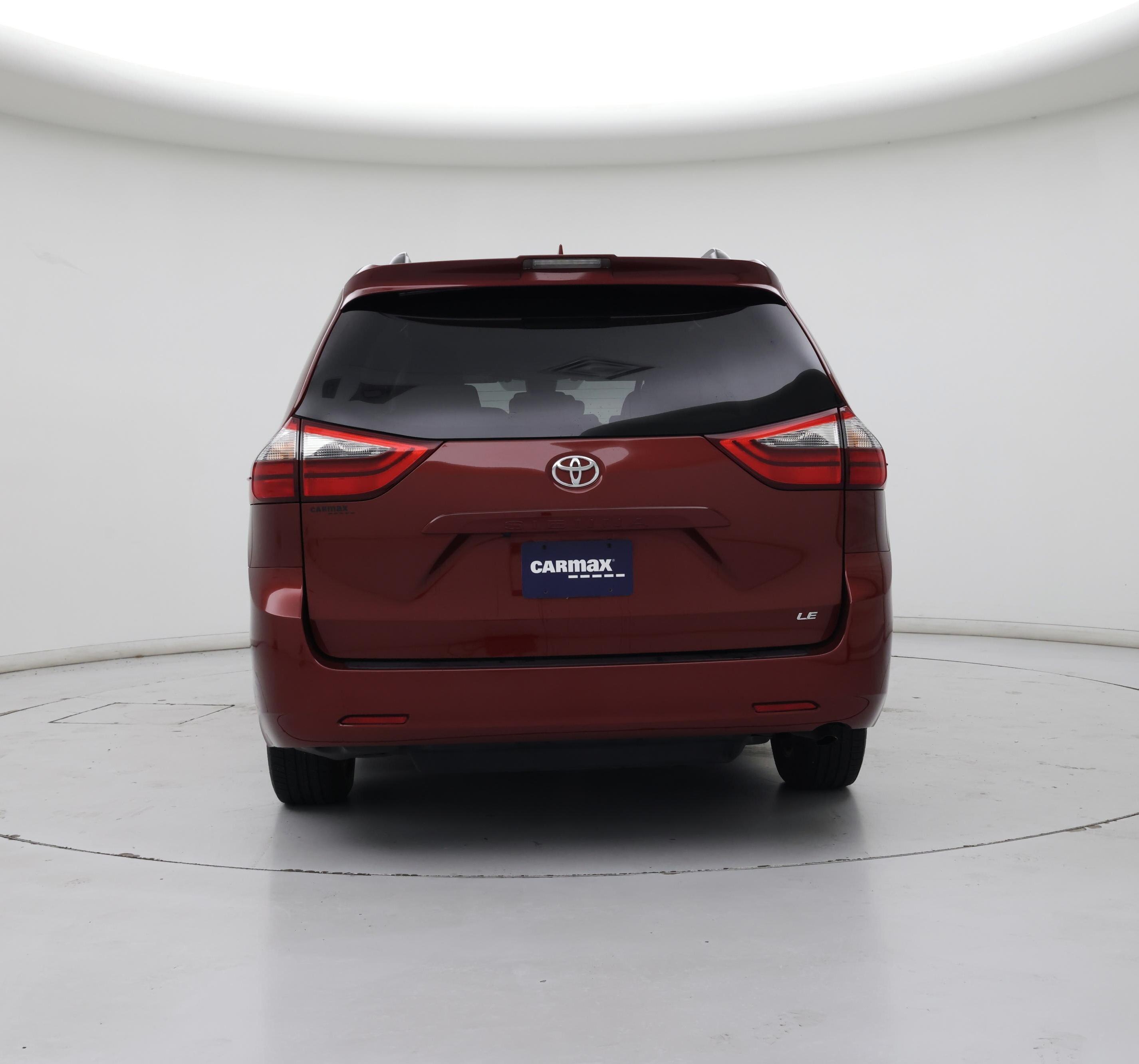 Thumbnail: 2020 Toyota Sienna - 6