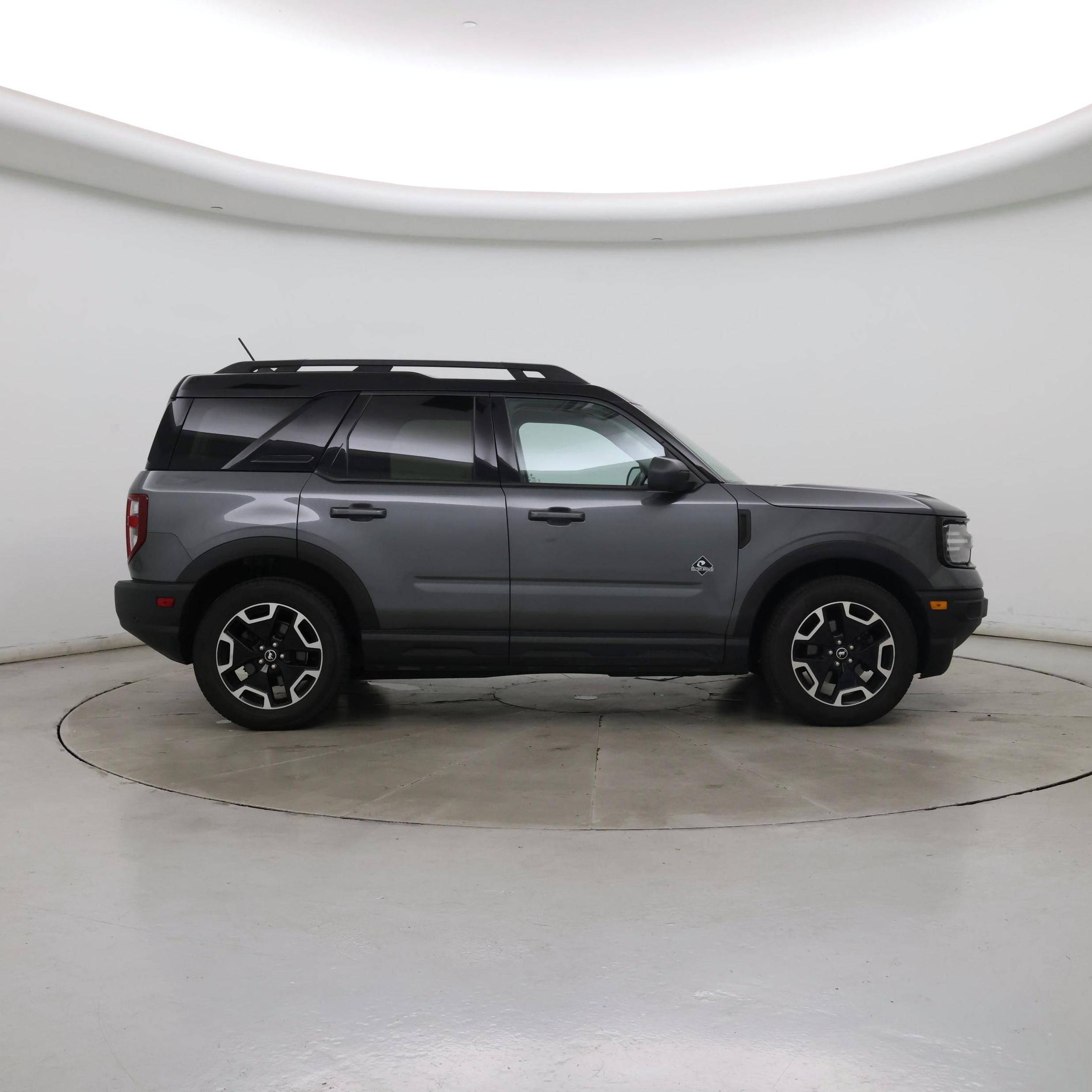 Thumbnail: 2022 Ford Bronco Sport - 7