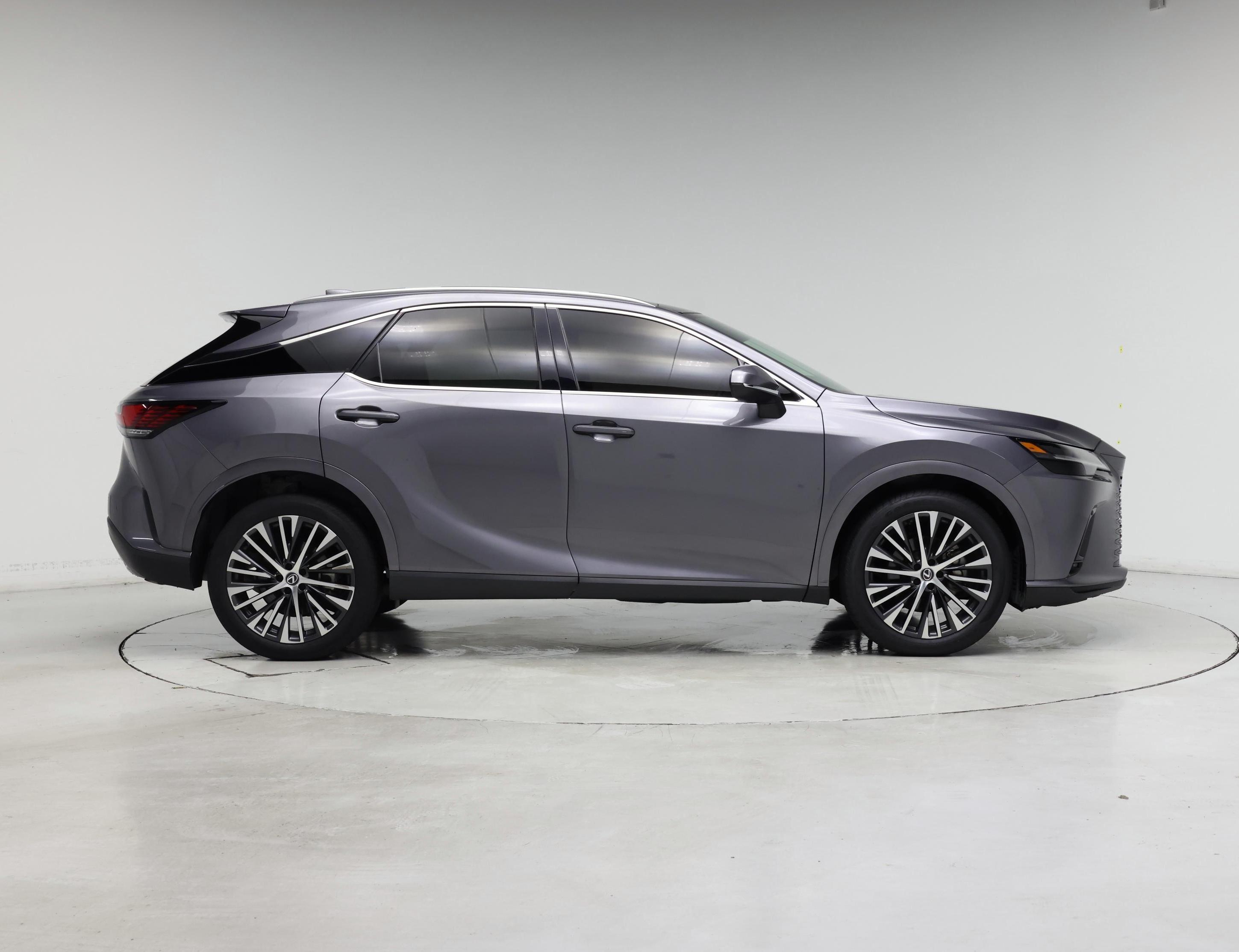Thumbnail: 2023 Lexus RX - 7