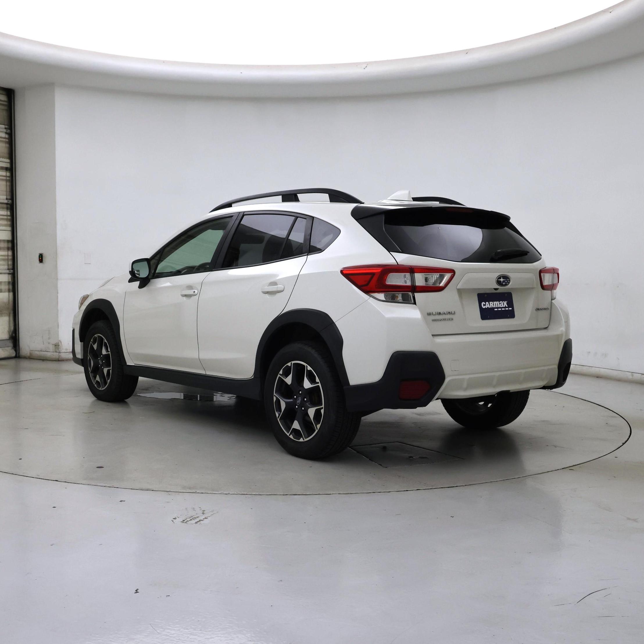 Thumbnail: 2019 Subaru Crosstrek - 2