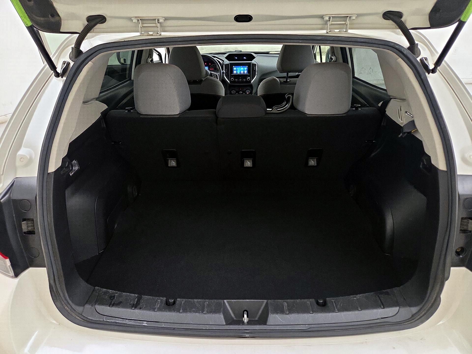 Thumbnail: 2019 Subaru Crosstrek - 20