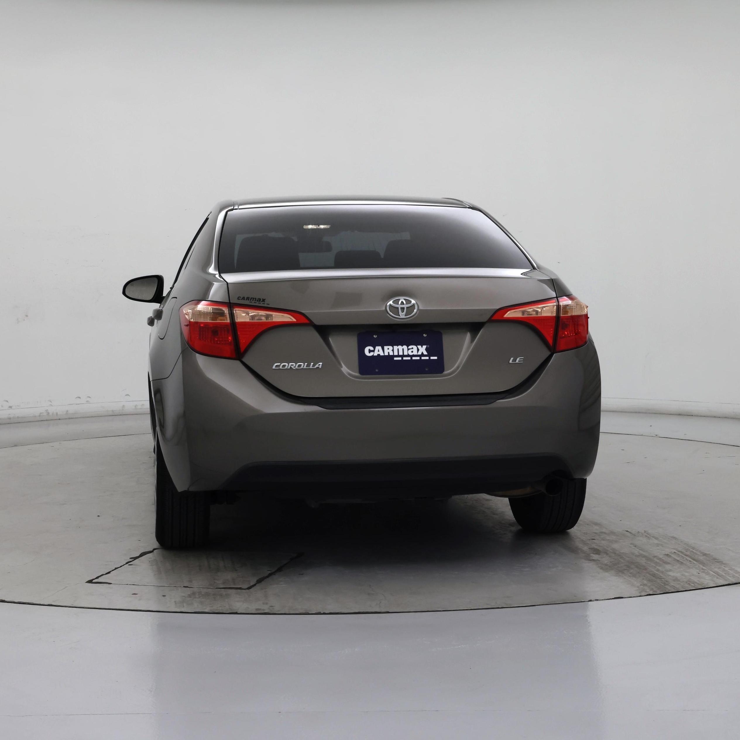 Thumbnail: 2017 Toyota Corolla - 6
