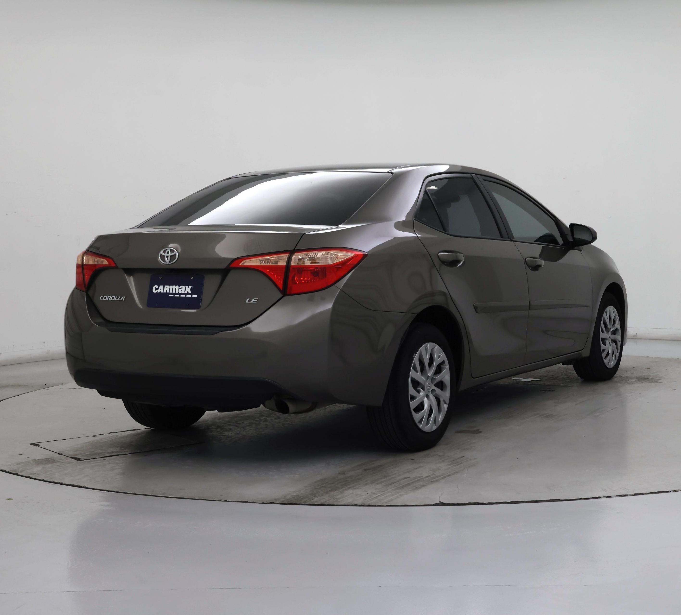 Thumbnail: 2017 Toyota Corolla - 8