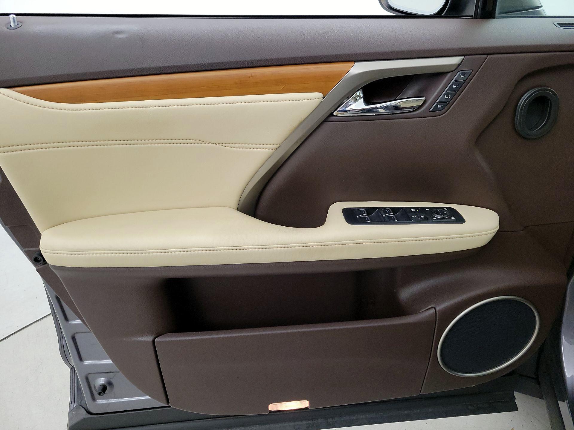 Thumbnail: 2016 Lexus RX - 12