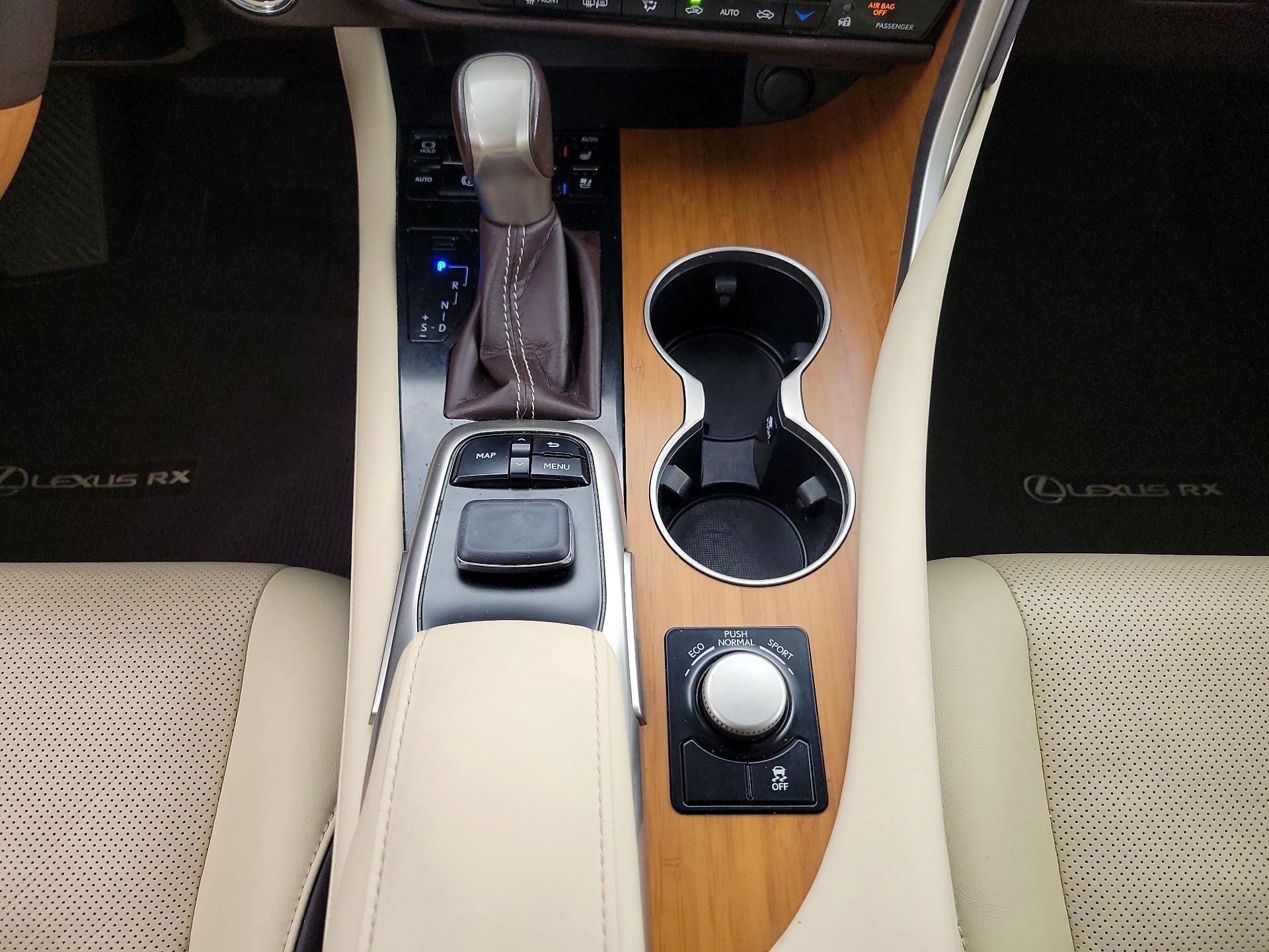 Thumbnail: 2016 Lexus RX - 18