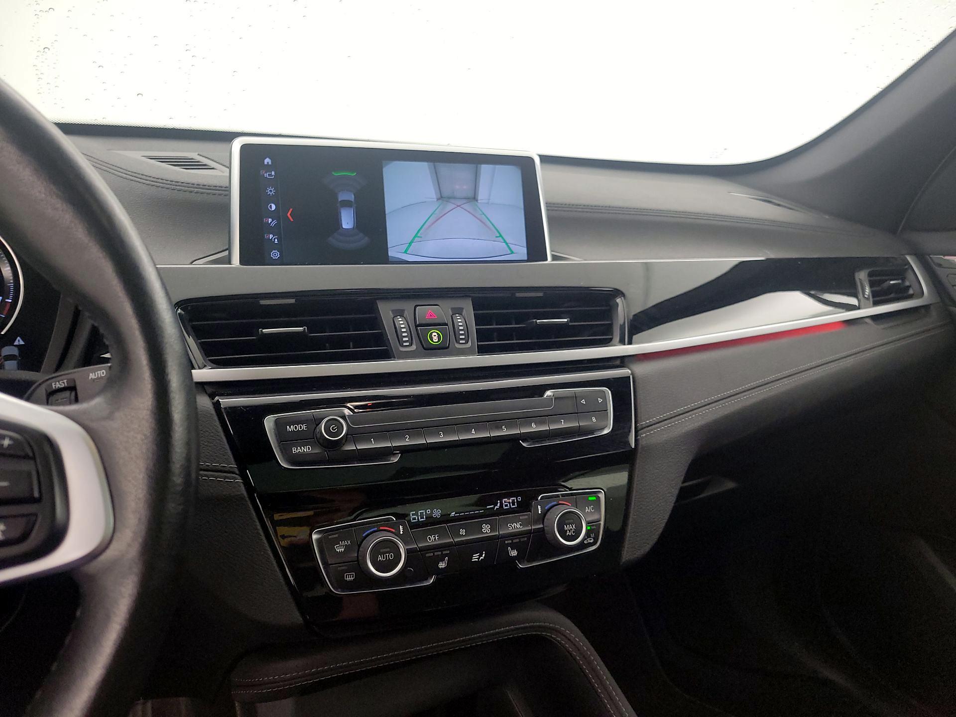 Thumbnail: 2022 BMW X1 - 15