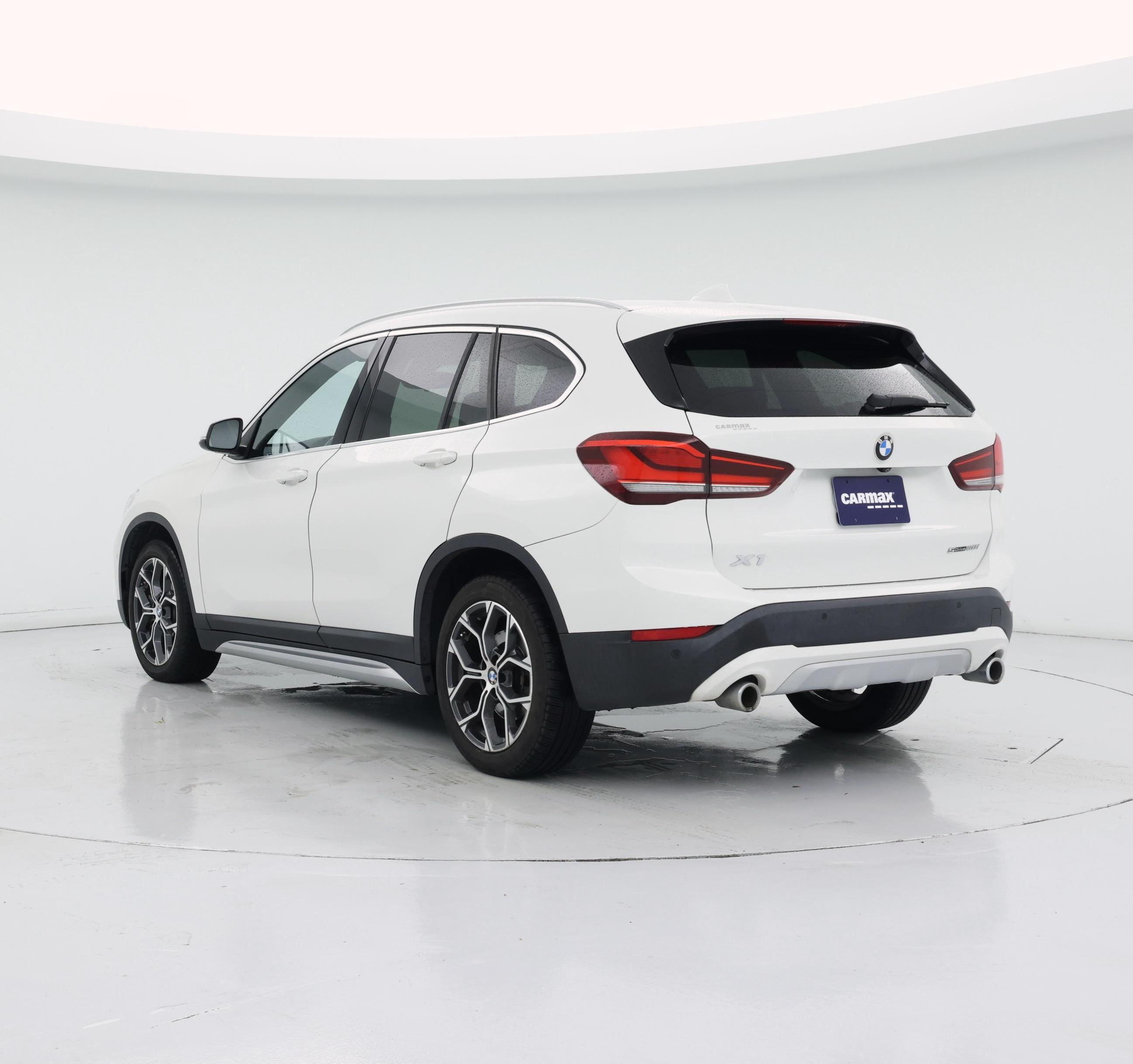 Thumbnail: 2022 BMW X1 - 2