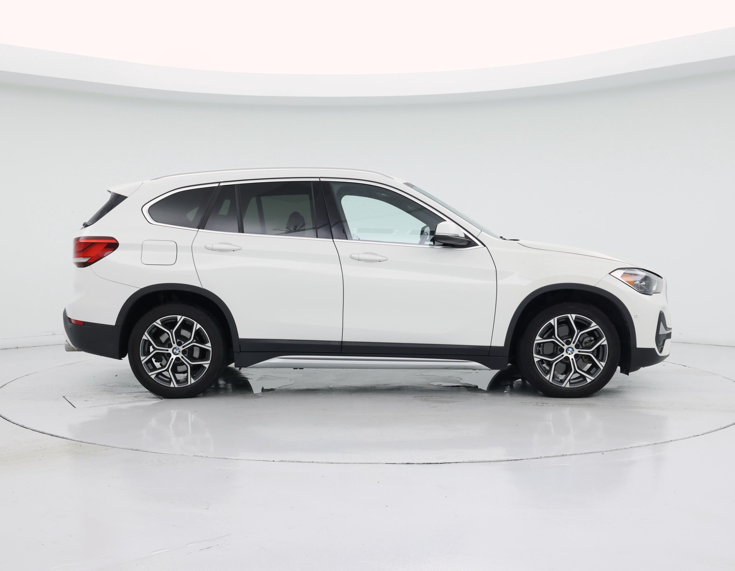 Thumbnail: 2022 BMW X1 - 7