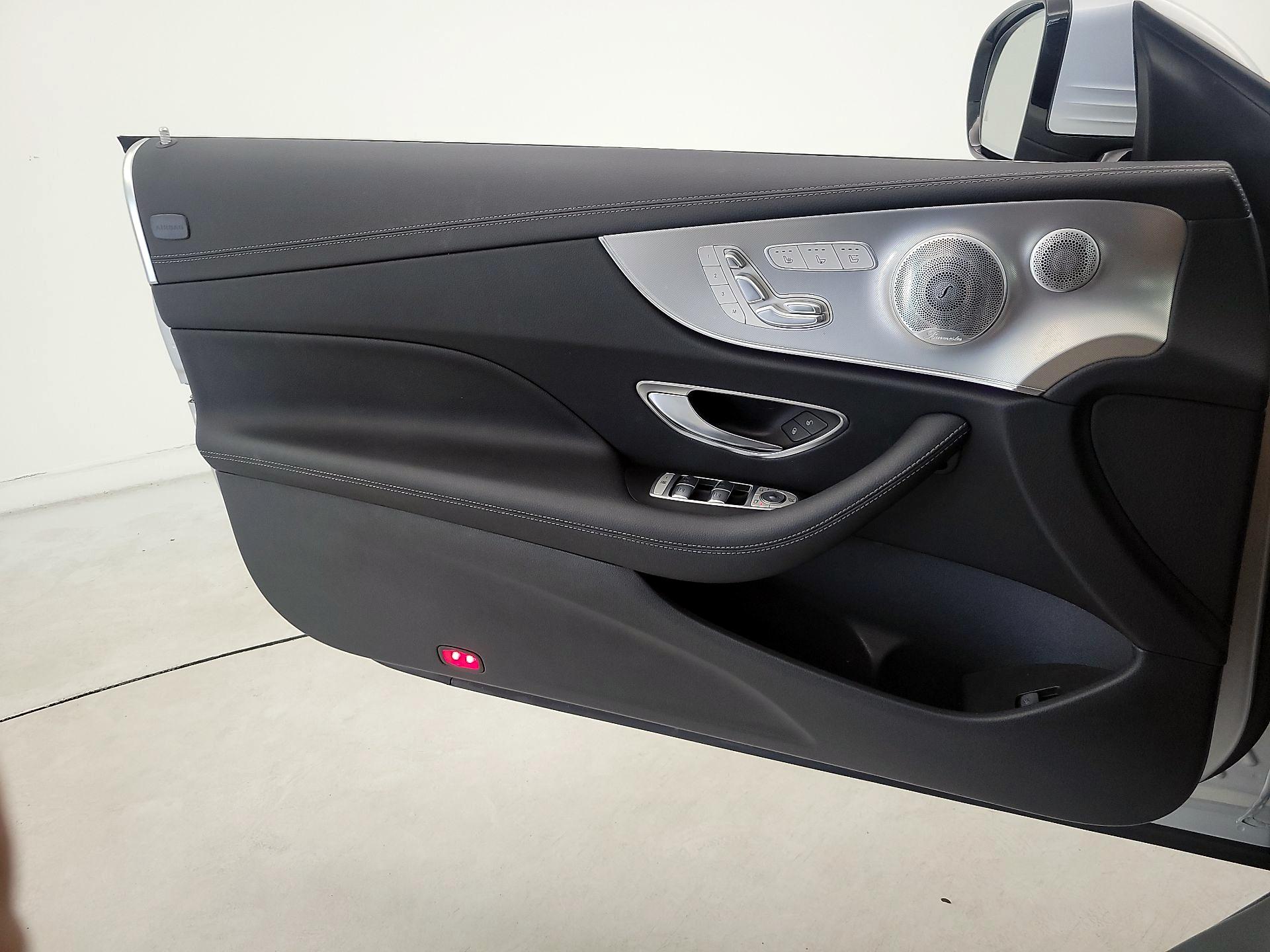 Thumbnail: 2020 Mercedes-Benz E-Class - 12