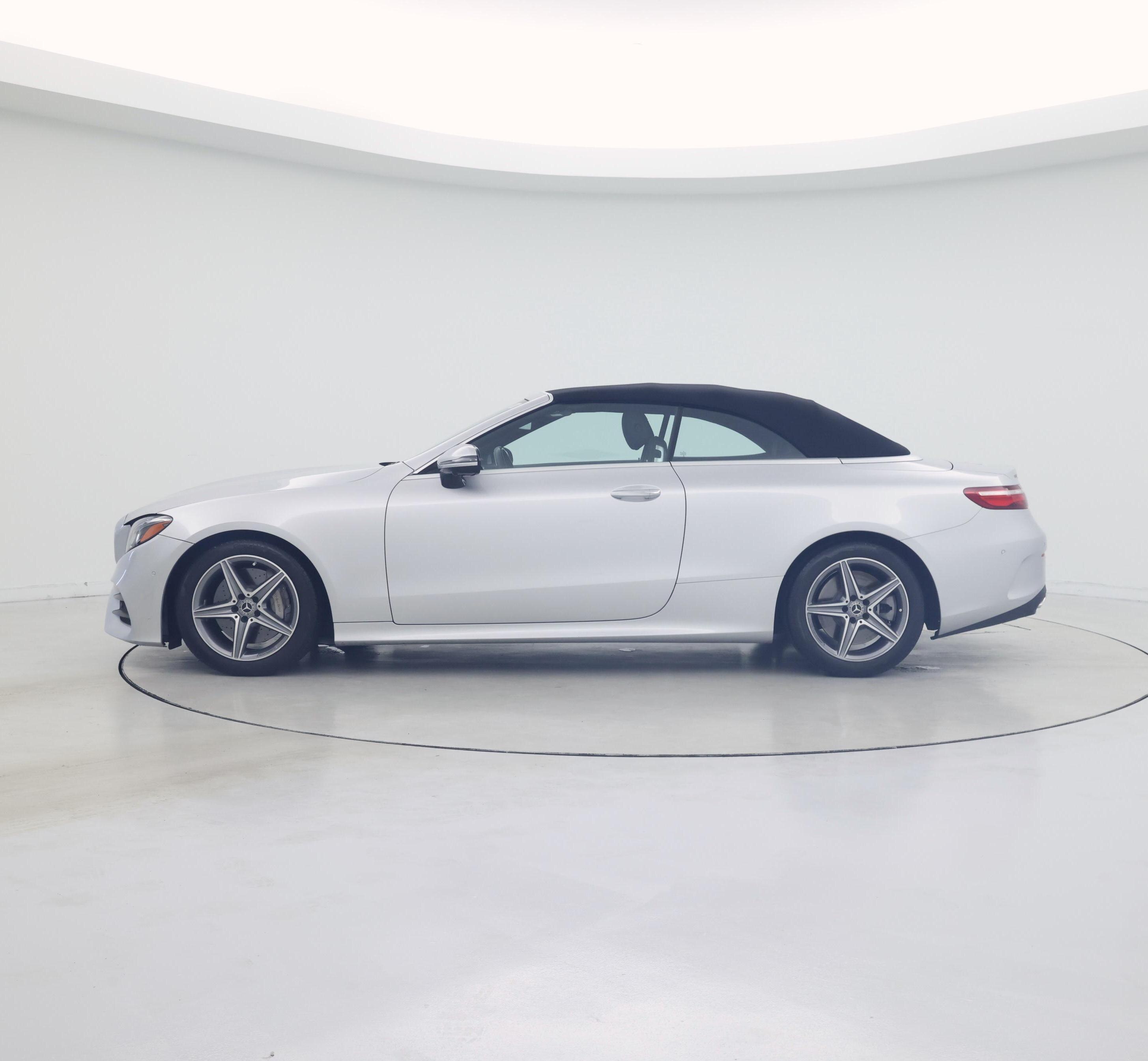Thumbnail: 2020 Mercedes-Benz E-Class - 3