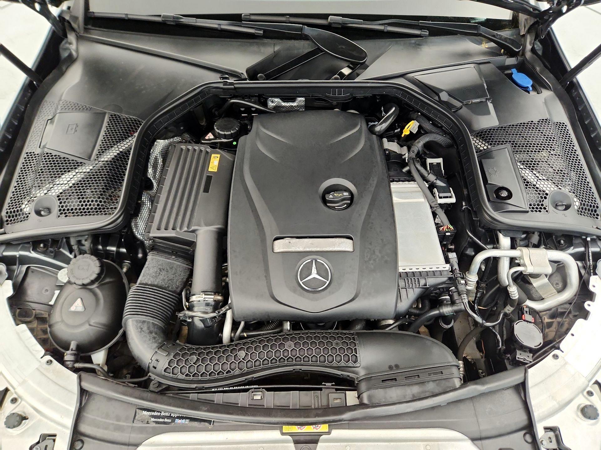 Thumbnail: 2017 Mercedes-Benz C-Class - 20
