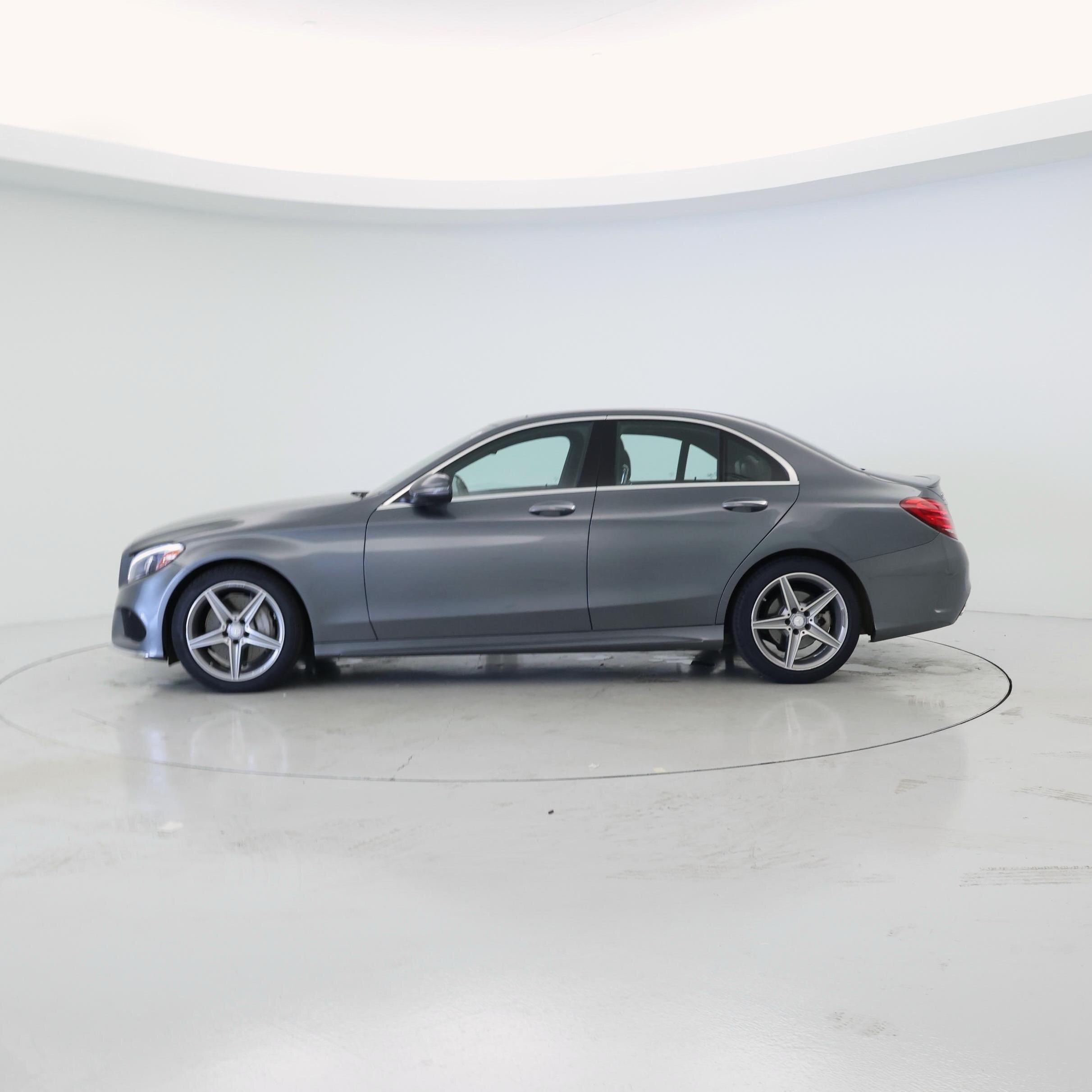 Thumbnail: 2017 Mercedes-Benz C-Class - 3
