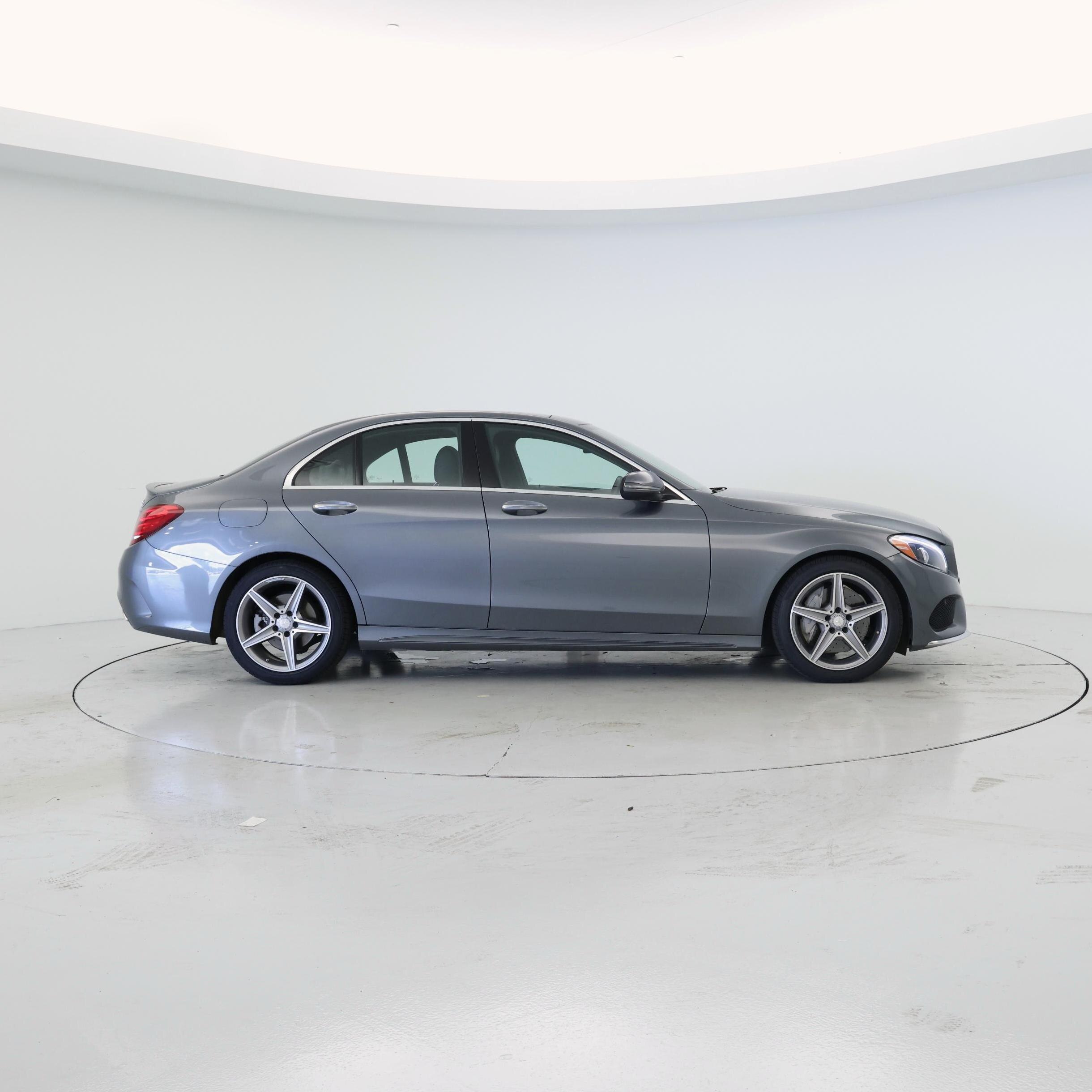 Thumbnail: 2017 Mercedes-Benz C-Class - 7