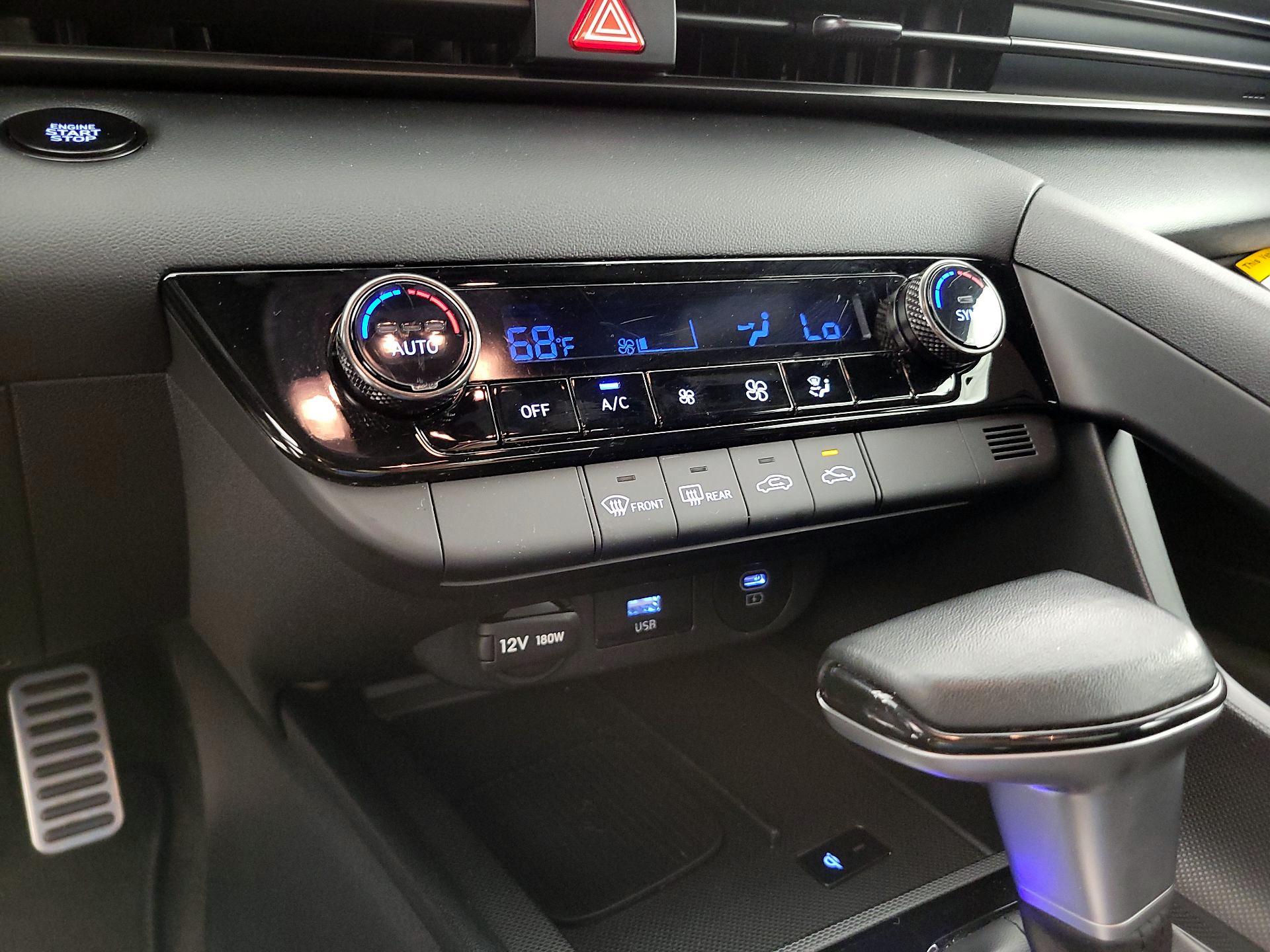 Thumbnail: 2025 Hyundai Elantra - 16