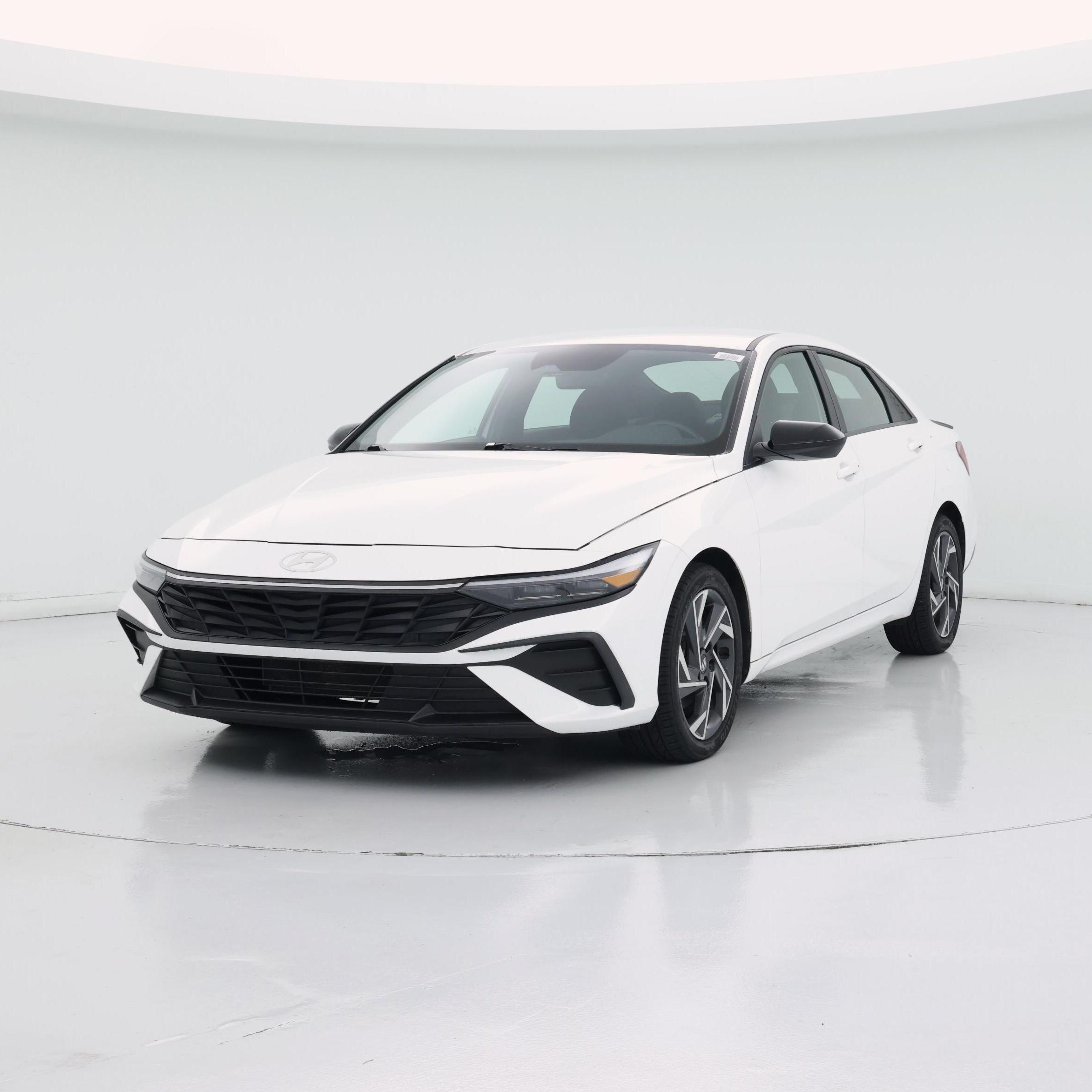 Thumbnail: 2025 Hyundai Elantra - 4