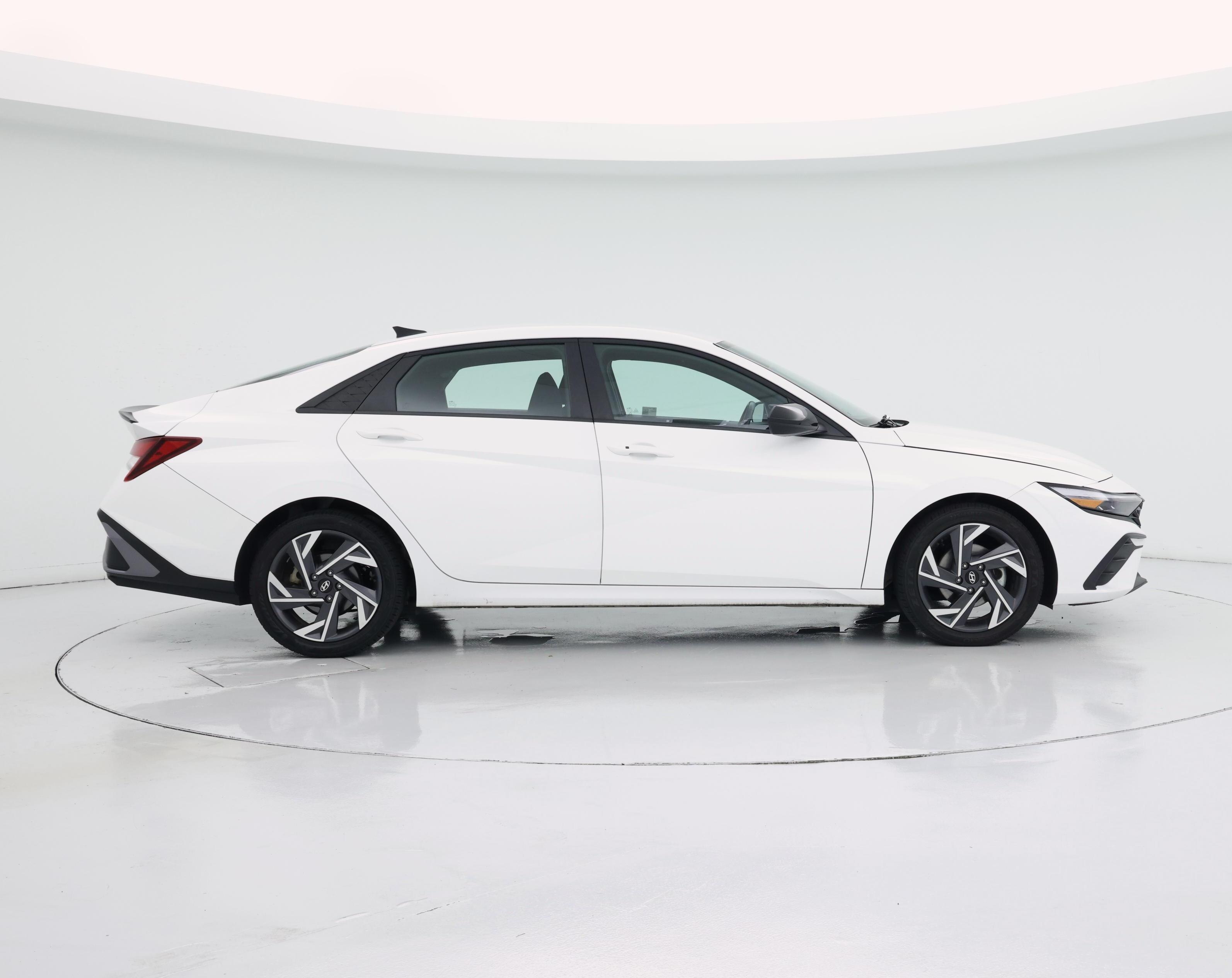 Thumbnail: 2025 Hyundai Elantra - 7