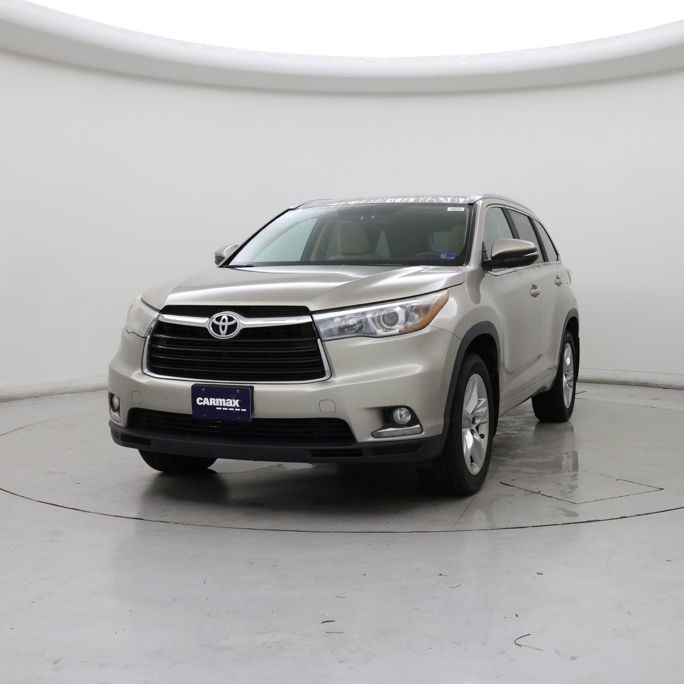 Thumbnail: 2015 Toyota Highlander - 4