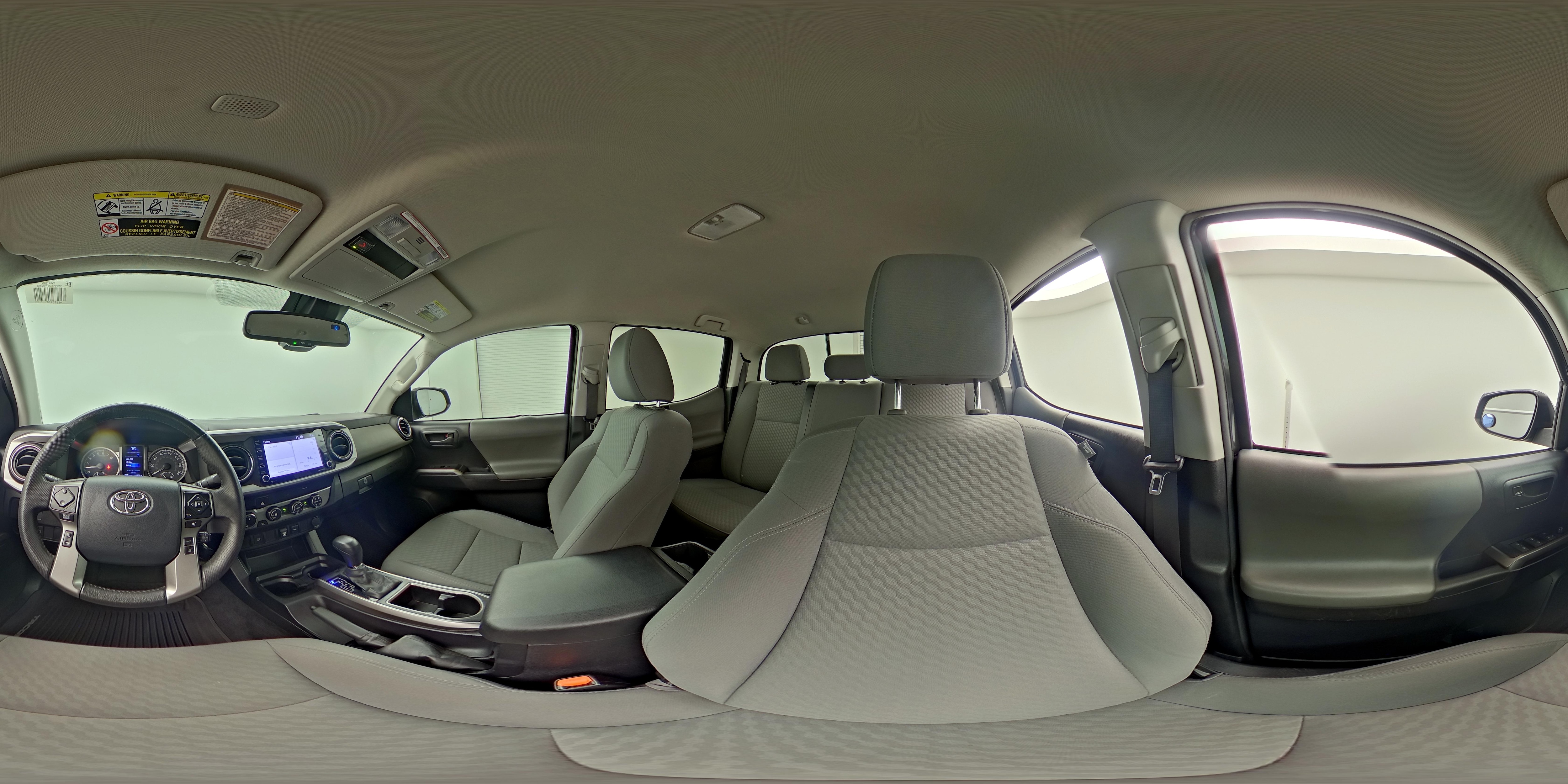 2020 Toyota Tacoma SR5 - Photo 25