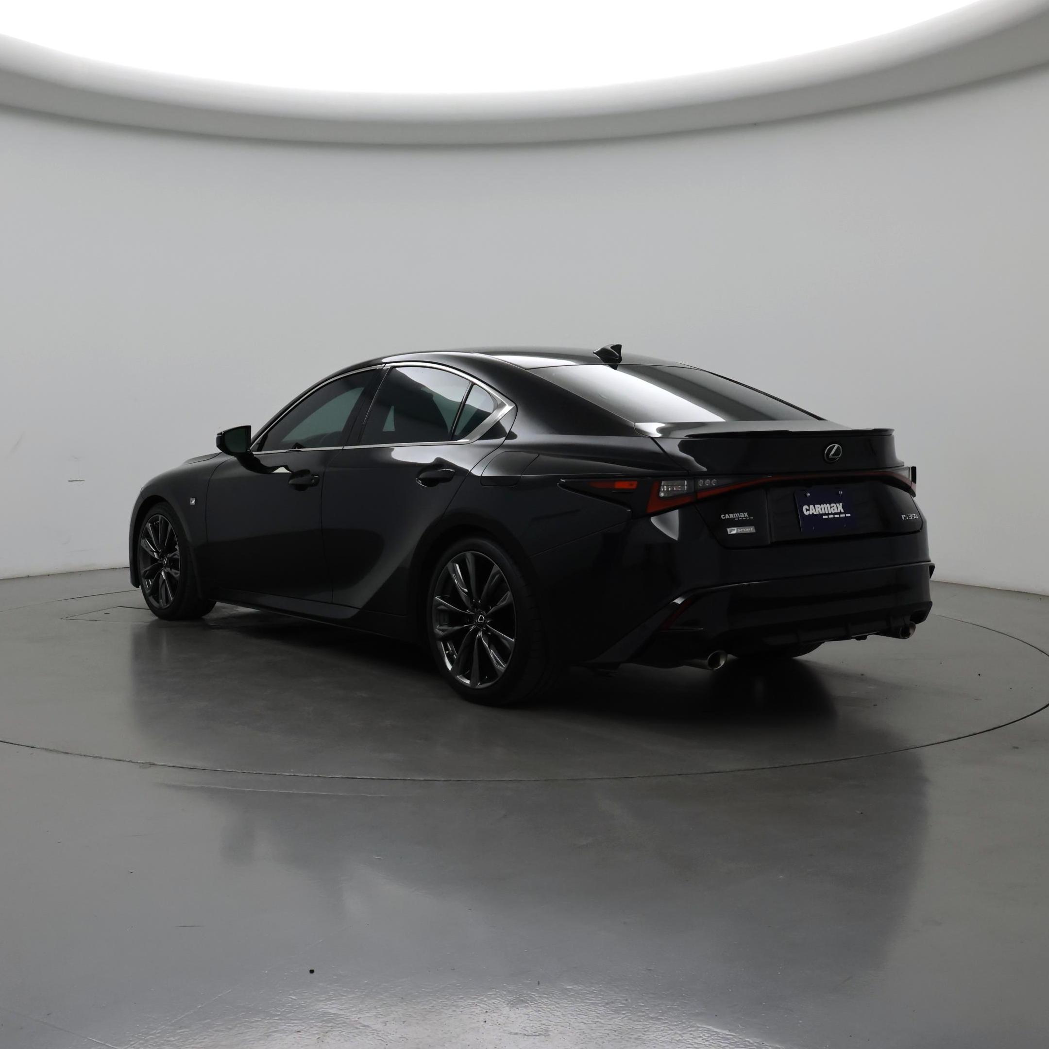 Thumbnail: 2021 Lexus IS - 2
