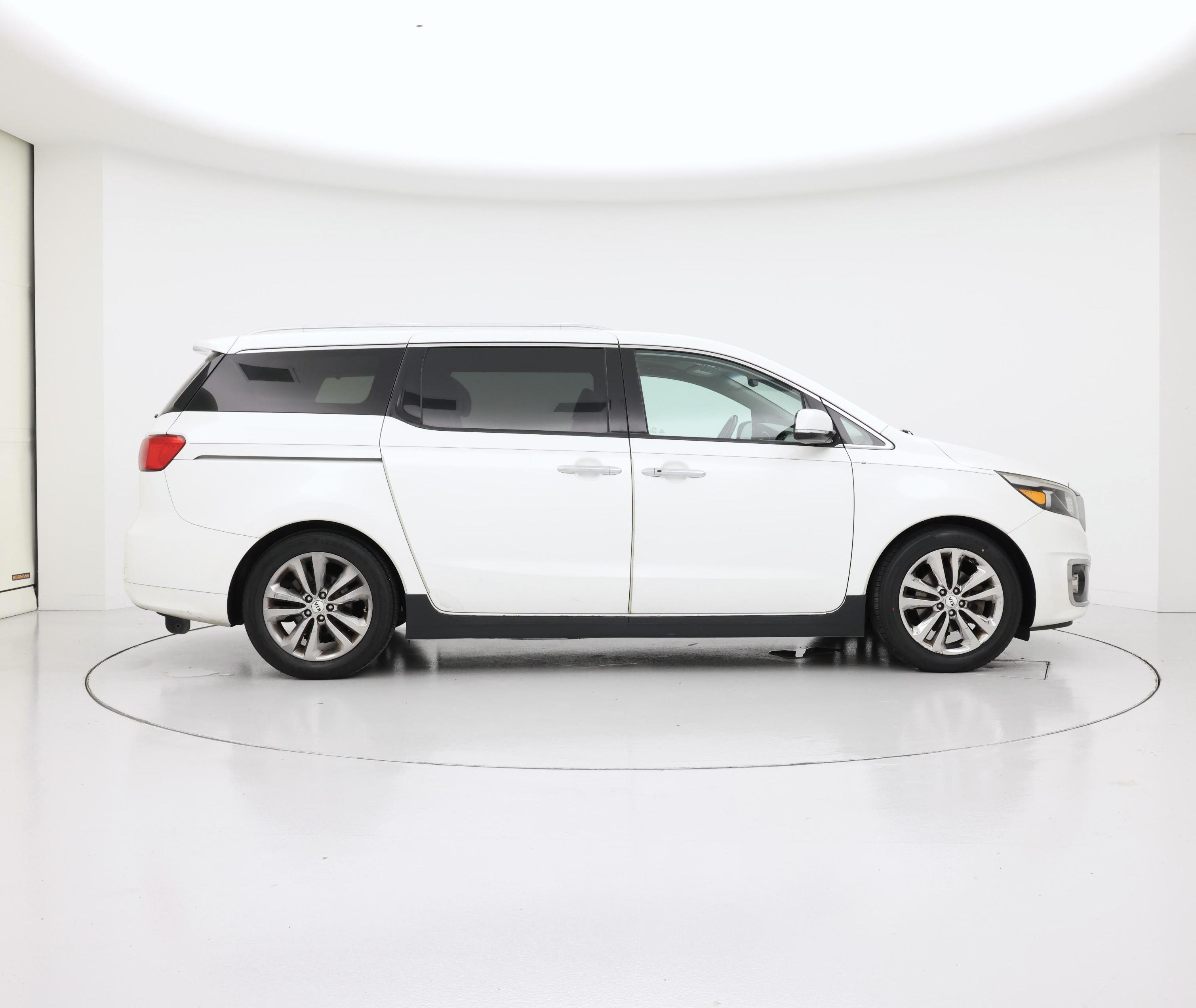 Thumbnail: 2016 Kia Sedona - 7