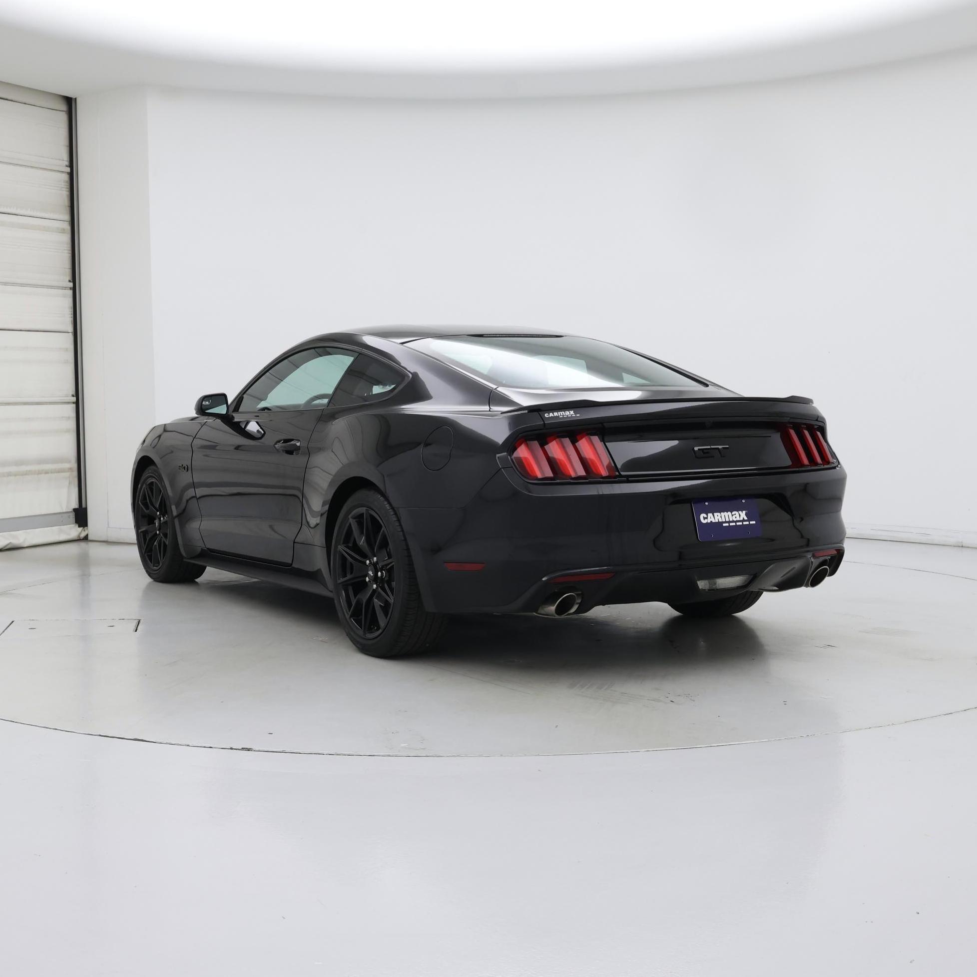 Thumbnail: 2017 Ford Mustang - 2