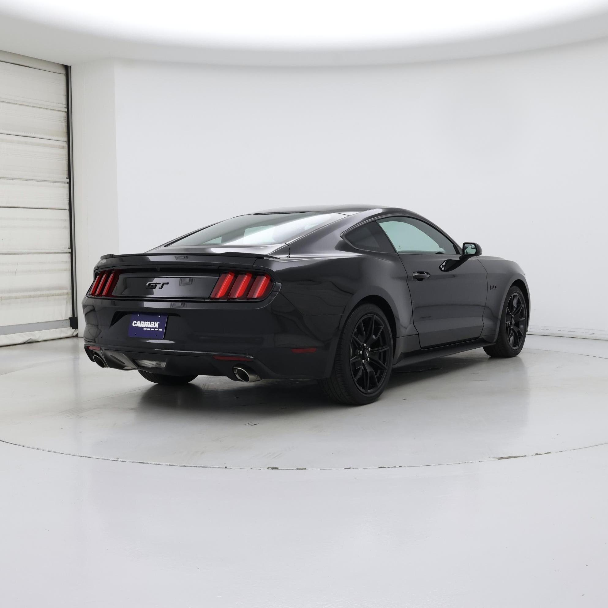 Thumbnail: 2017 Ford Mustang - 8