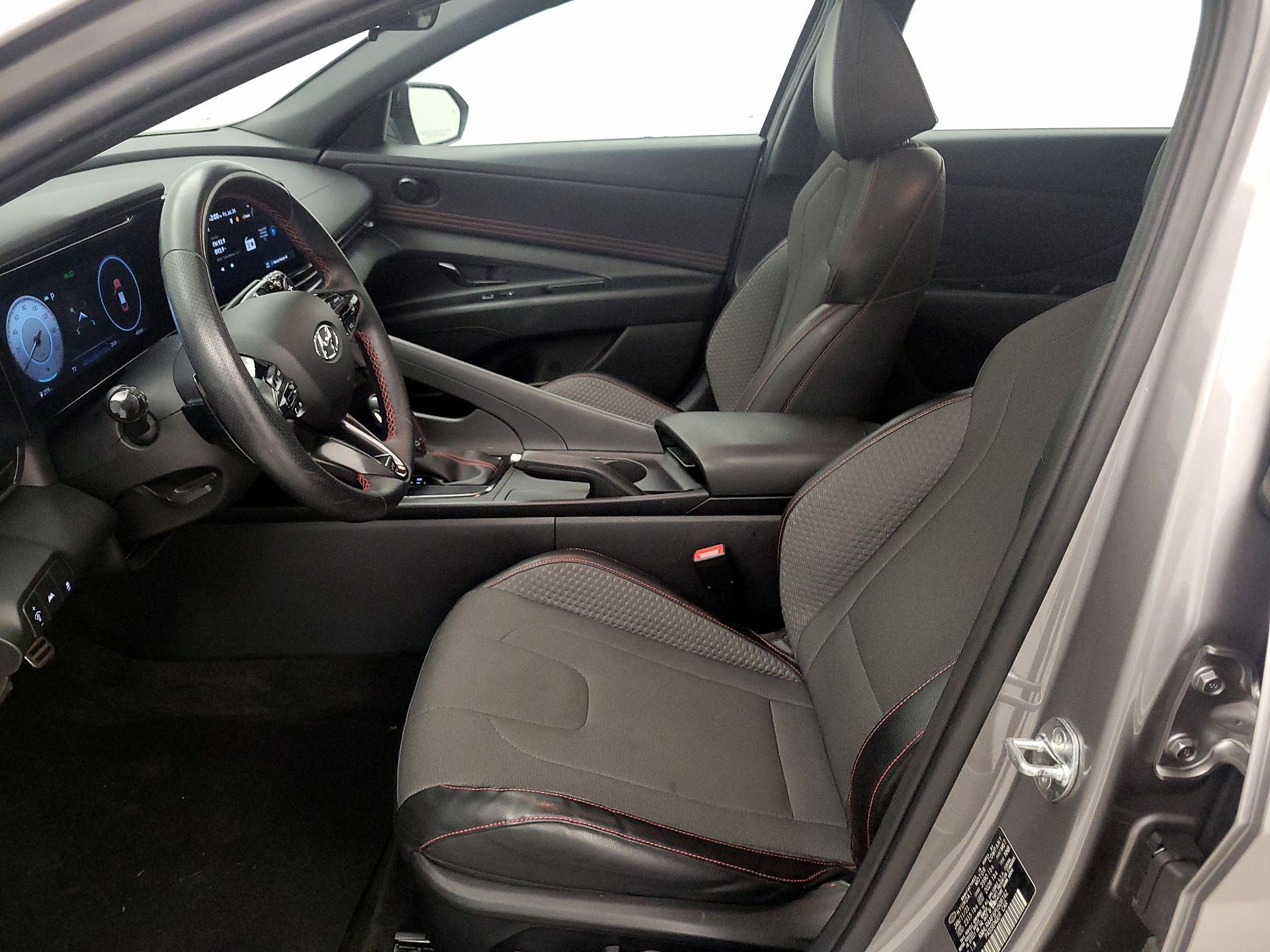 Thumbnail: 2023 Hyundai Elantra - 9