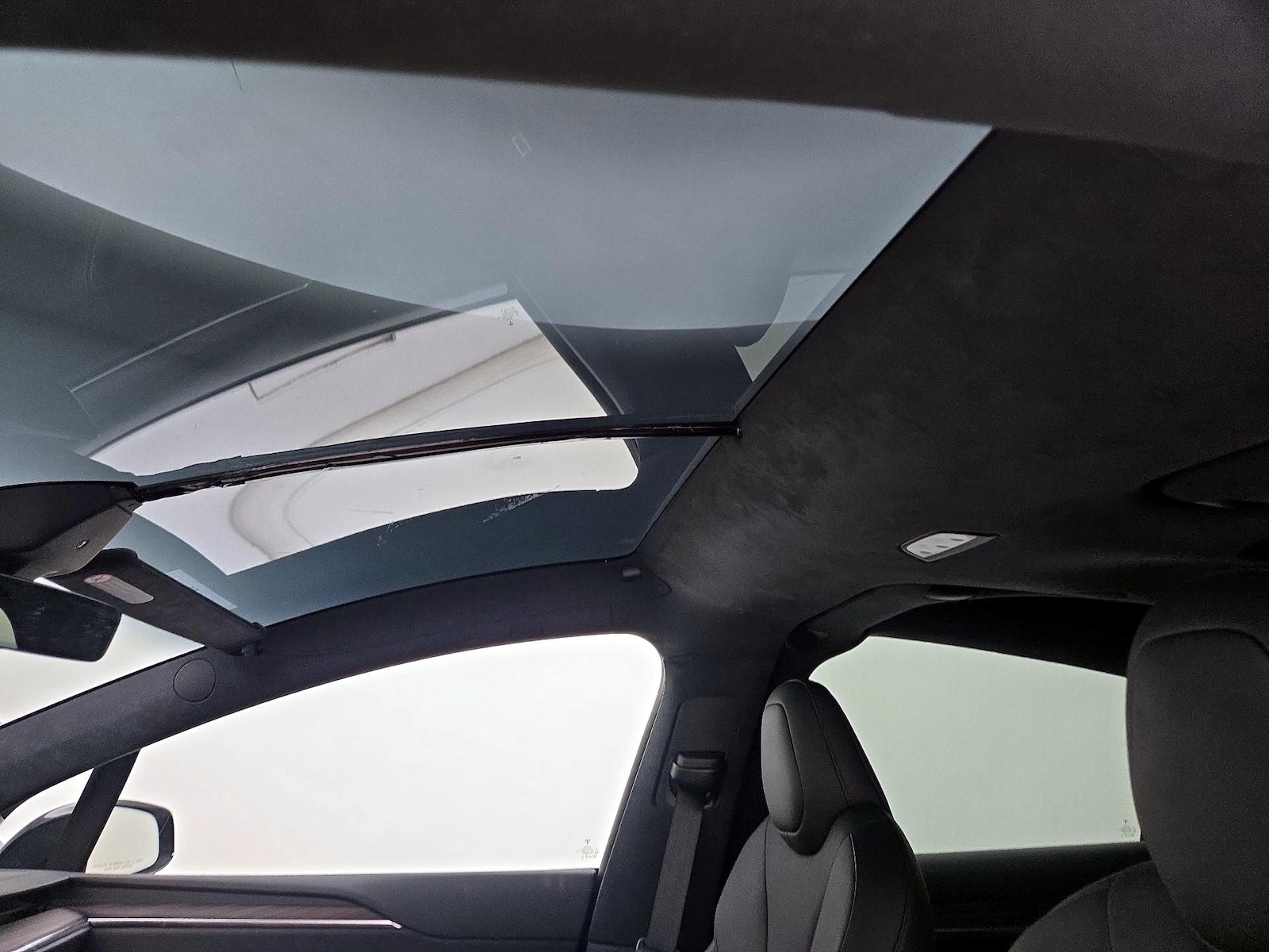 Skylight(s) & Overhead Airbags