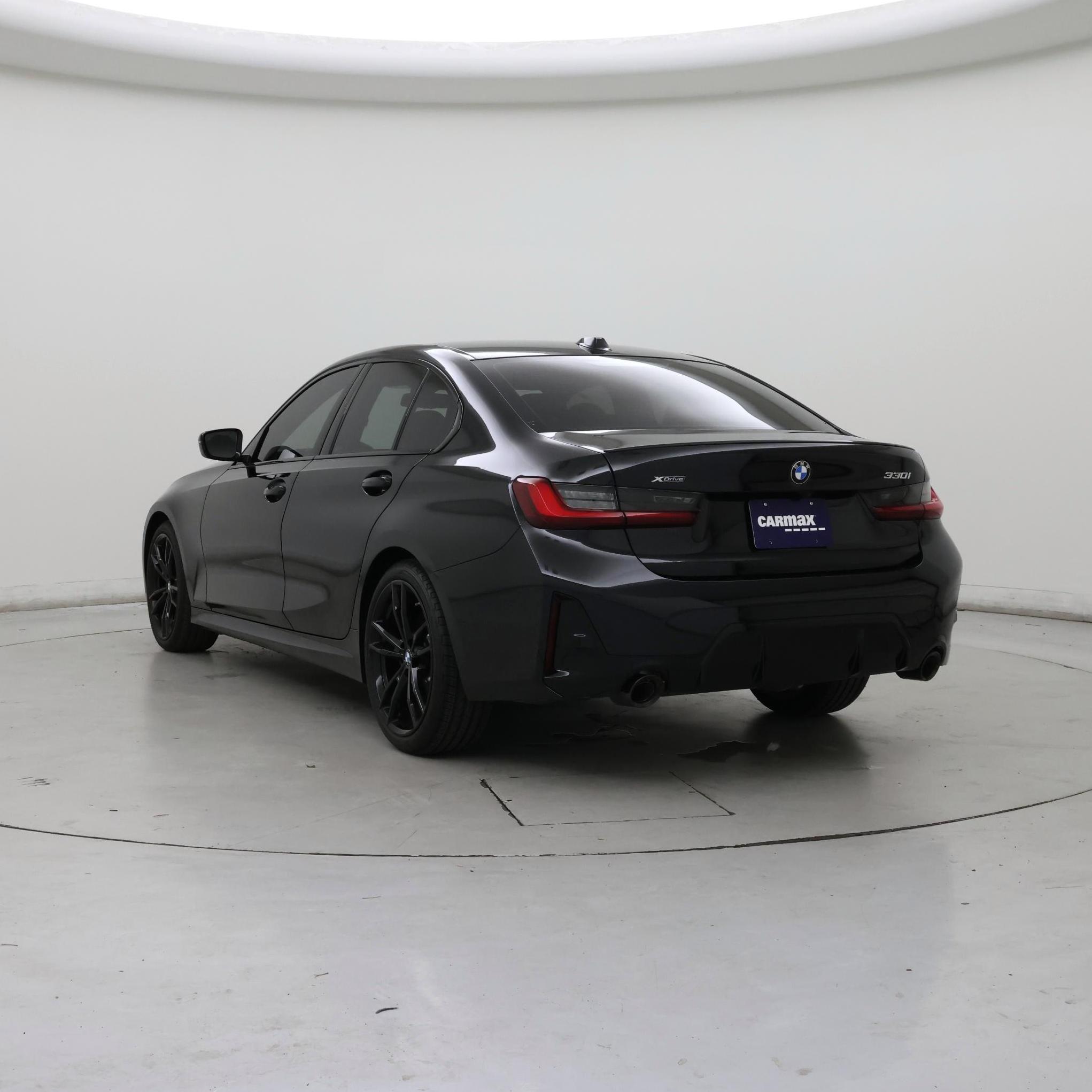 Thumbnail: 2023 BMW 3 Series - 2