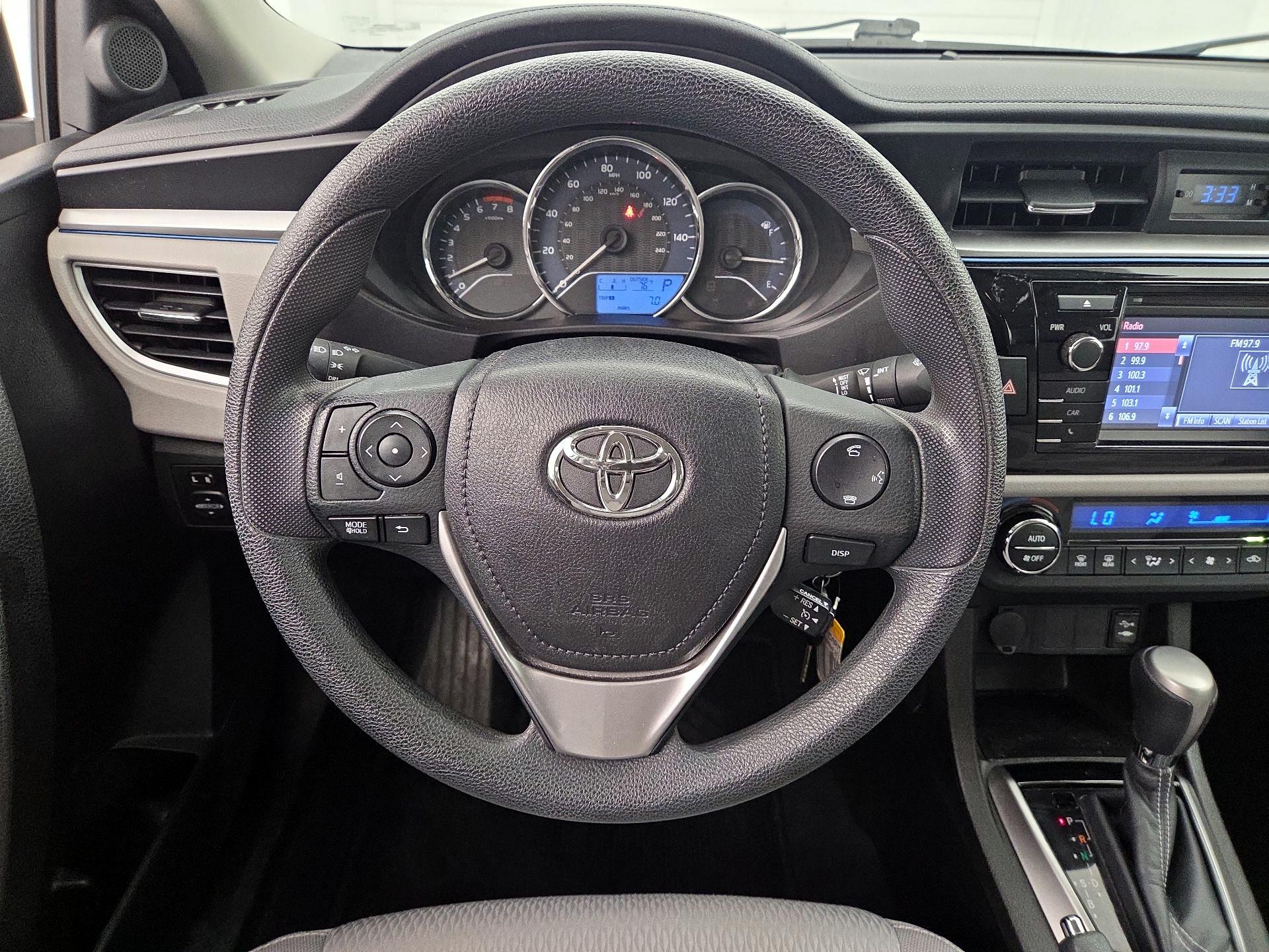 Thumbnail: 2014 Toyota Corolla - 10