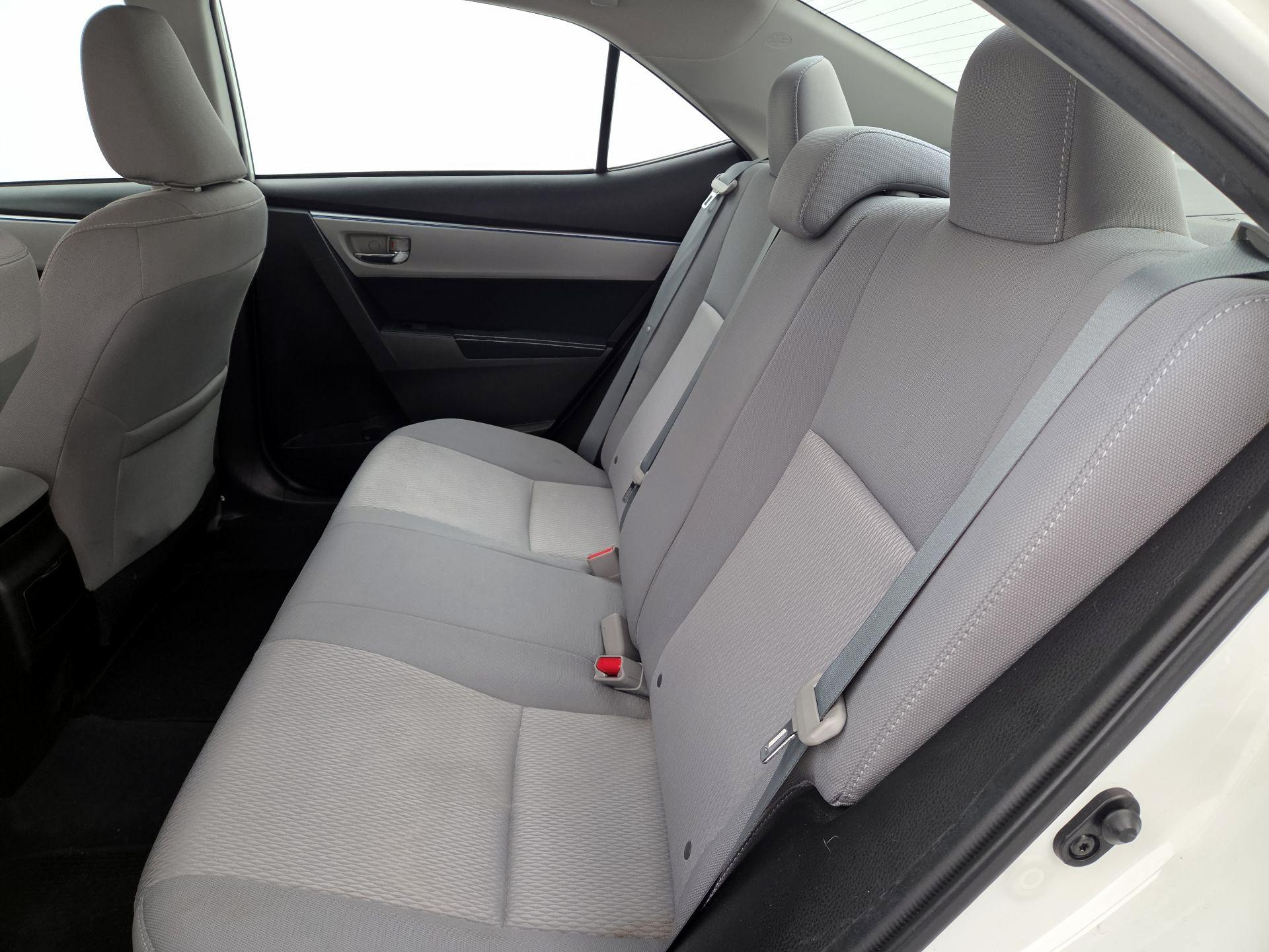 Thumbnail: 2014 Toyota Corolla - 19
