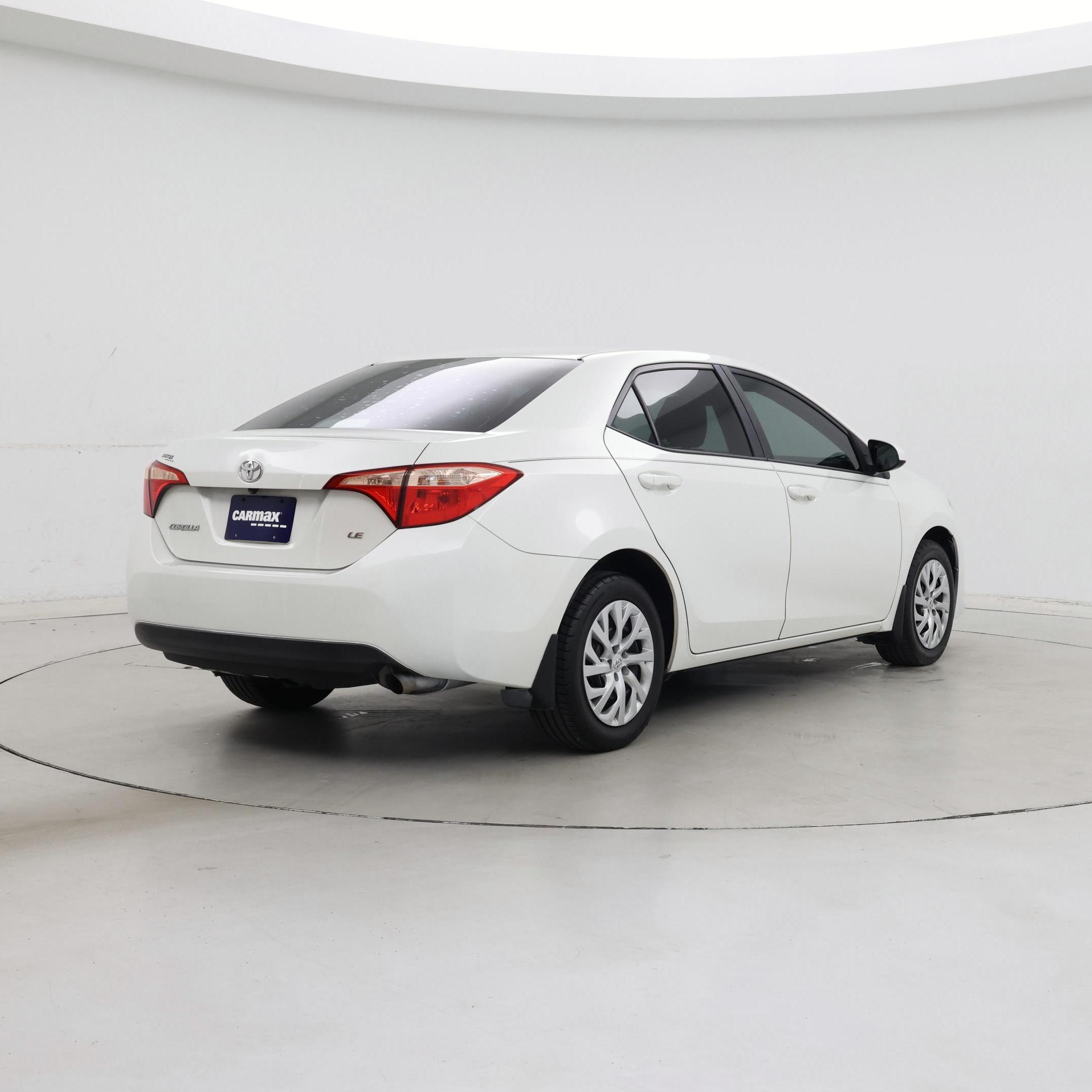 Thumbnail: 2018 Toyota Corolla - 8