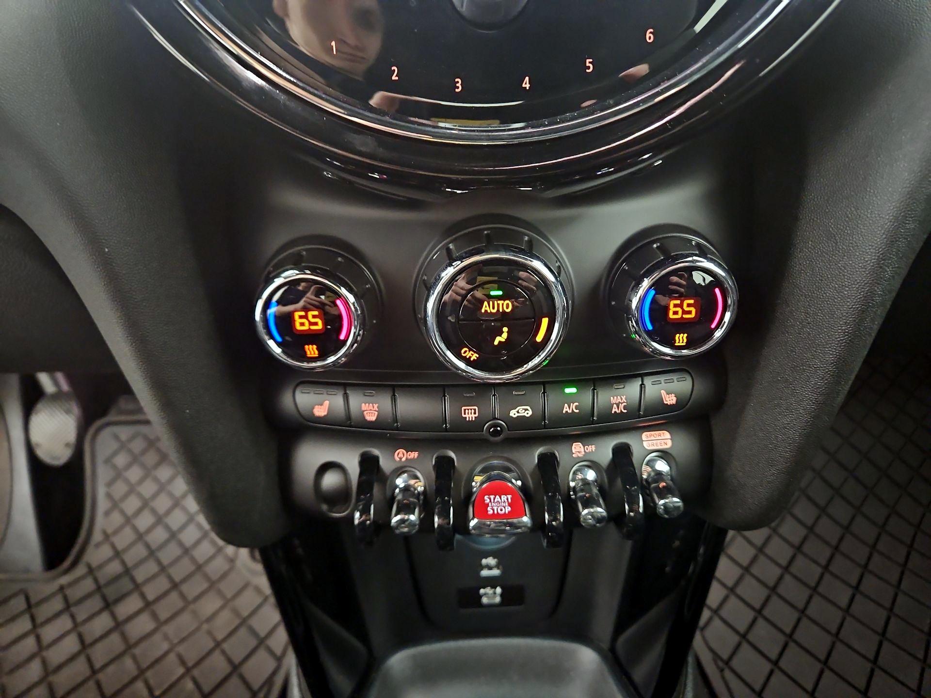 Thumbnail: 2022 MINI Cooper - 16