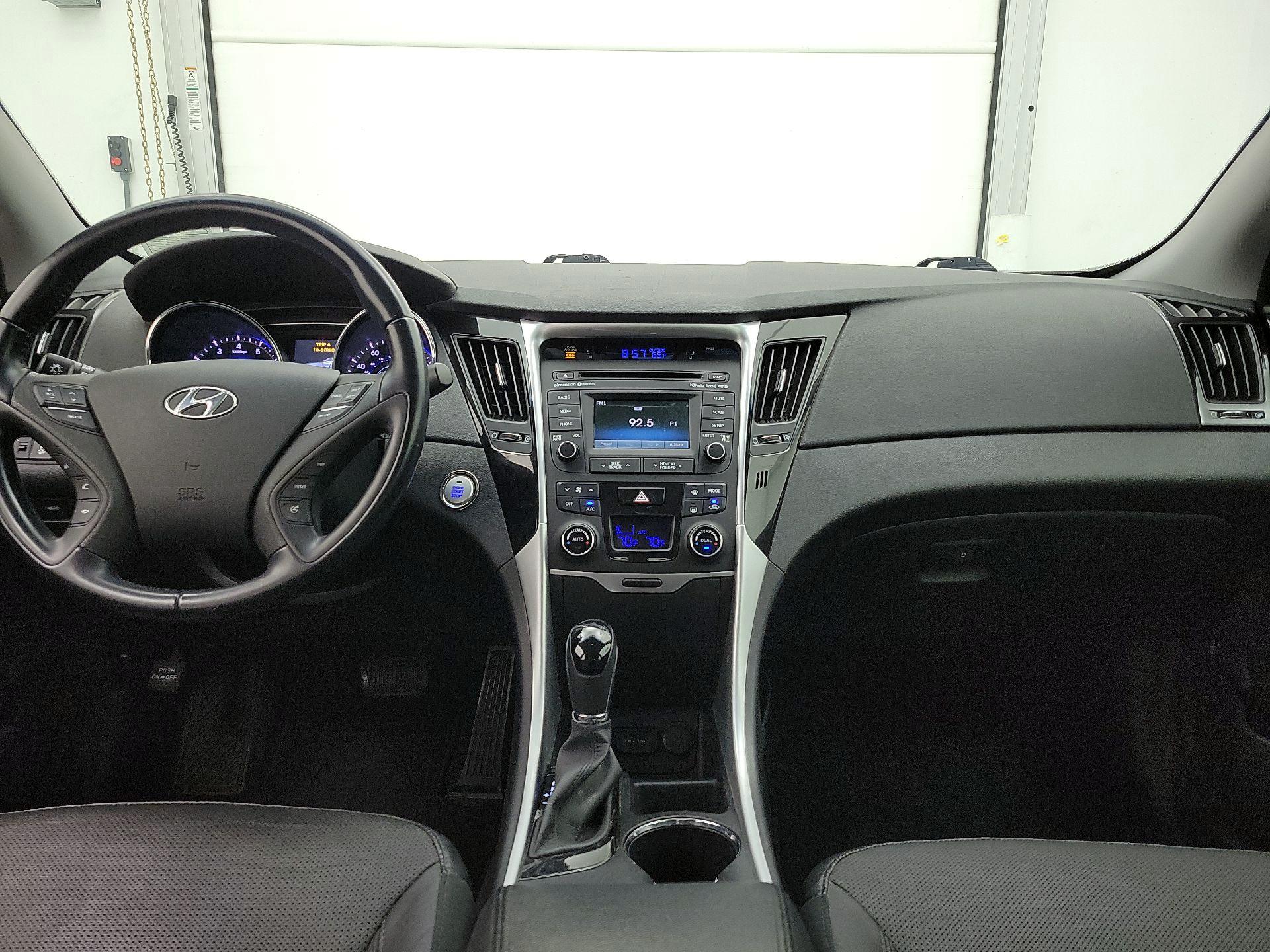 Thumbnail: 2014 Hyundai Sonata - 9