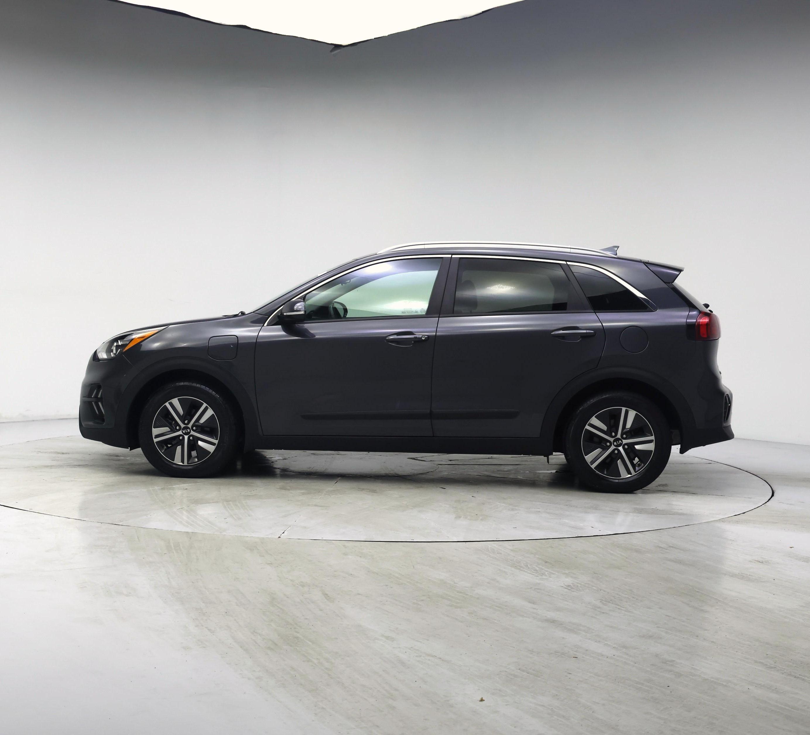 Thumbnail: 2020 Kia Niro - 3