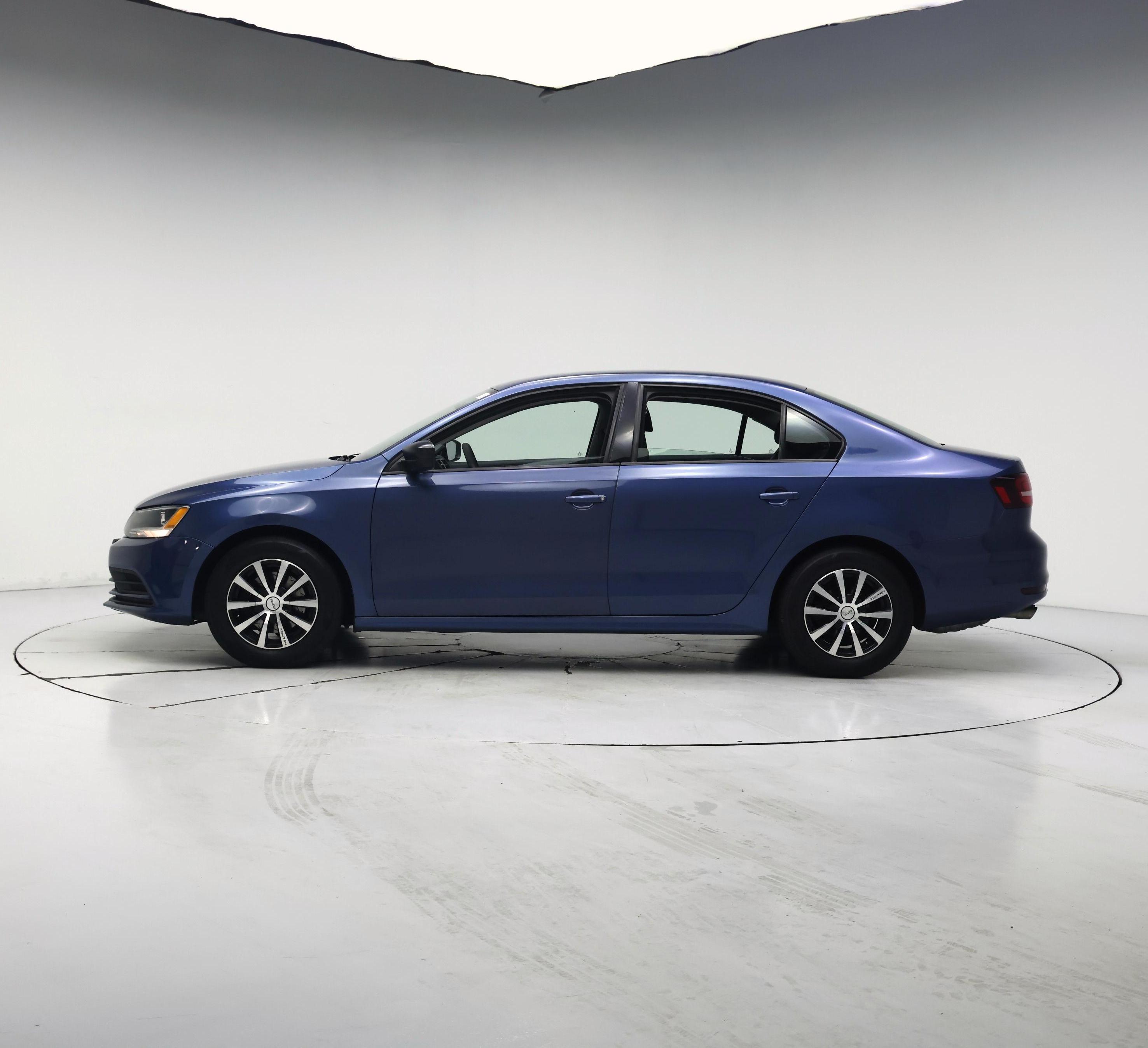 Thumbnail: 2016 Volkswagen Jetta - 3