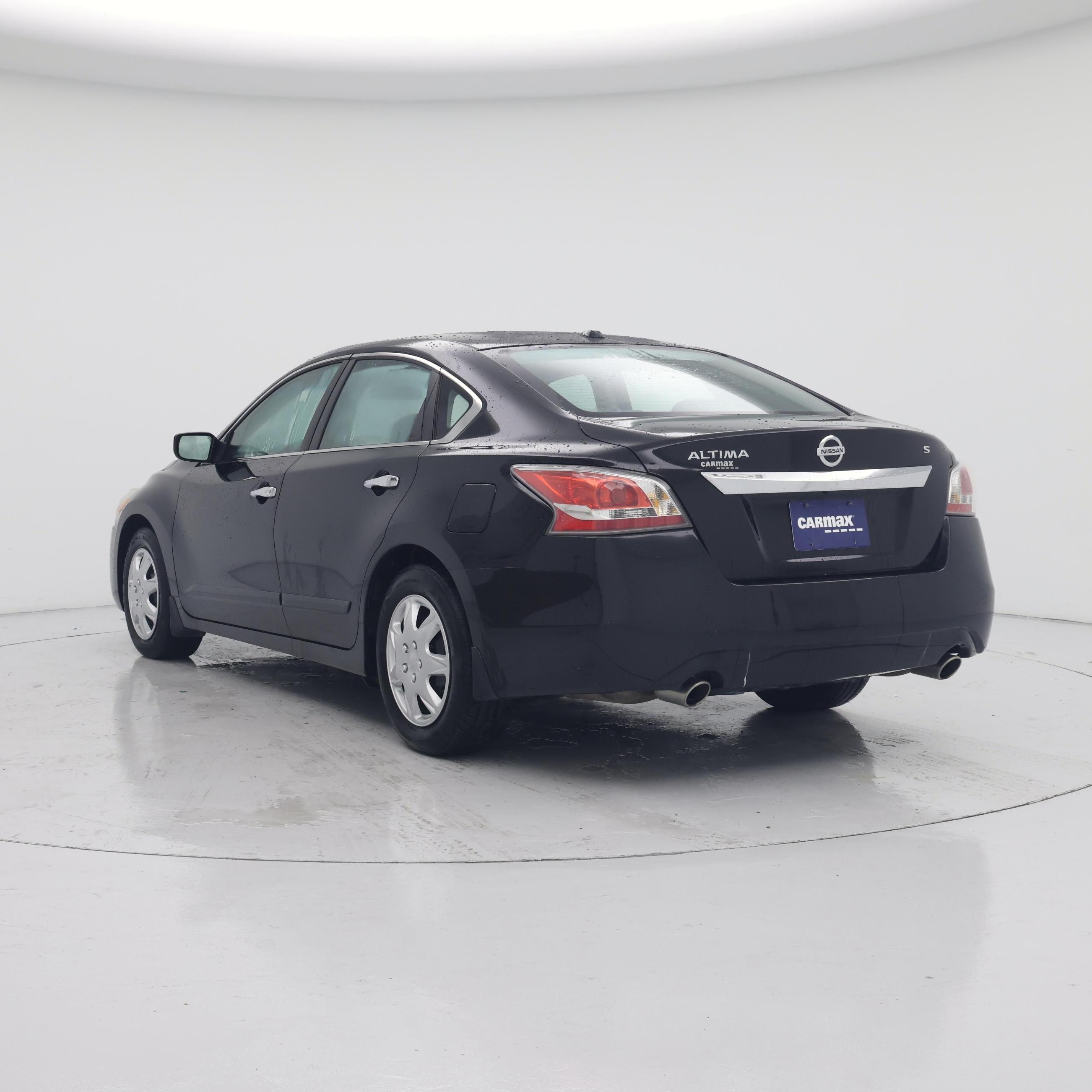 Thumbnail: 2015 Nissan Altima - 2