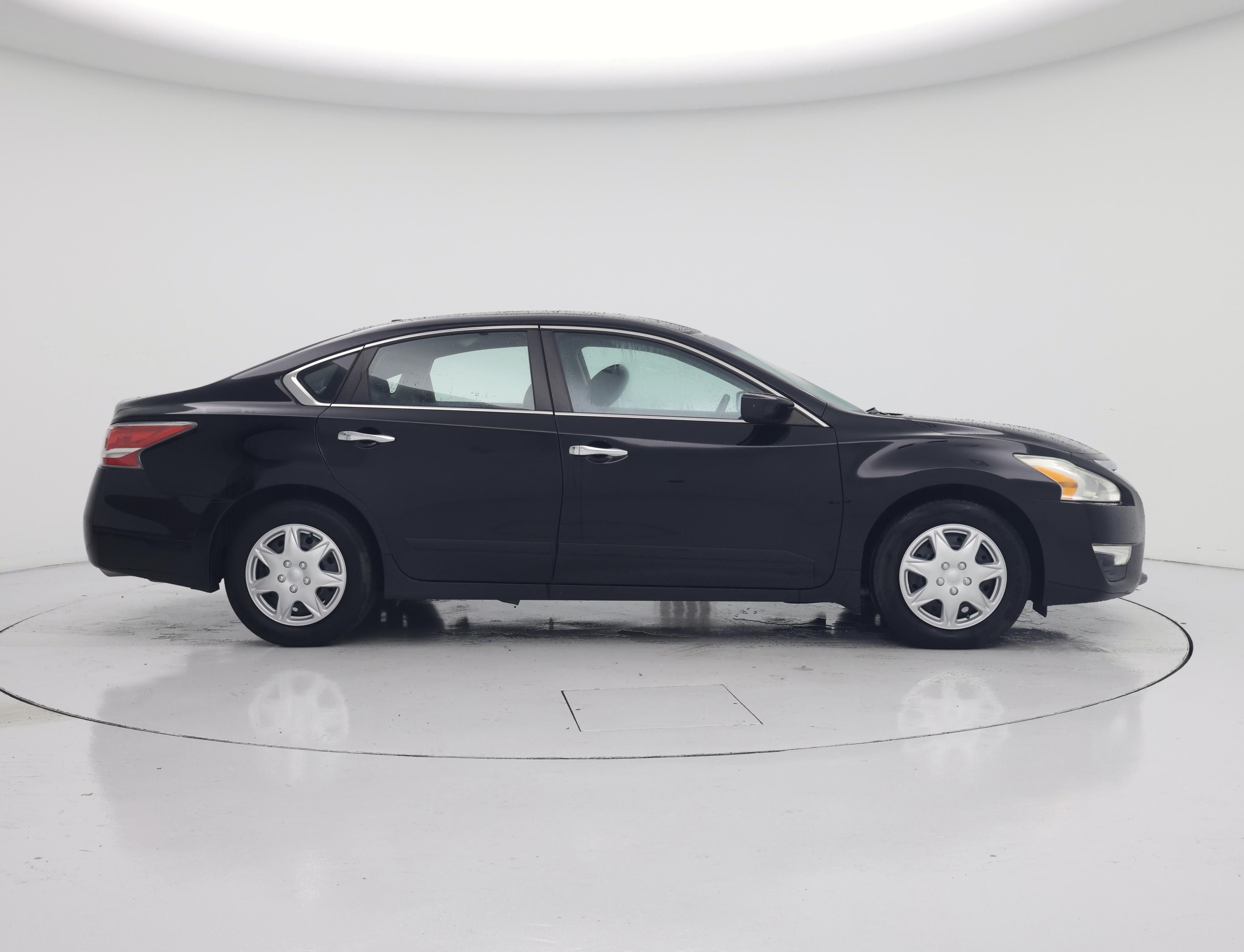Thumbnail: 2015 Nissan Altima - 7